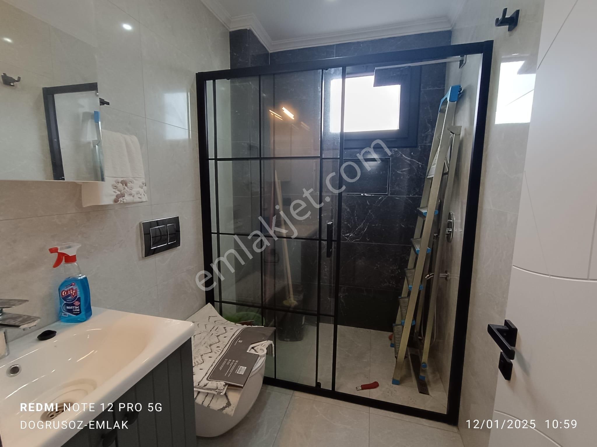 600 M2 Arsa İçinde Havuzlu Özel Otoparklı Tam Müstakil Tripleks Villa - Görsel 27