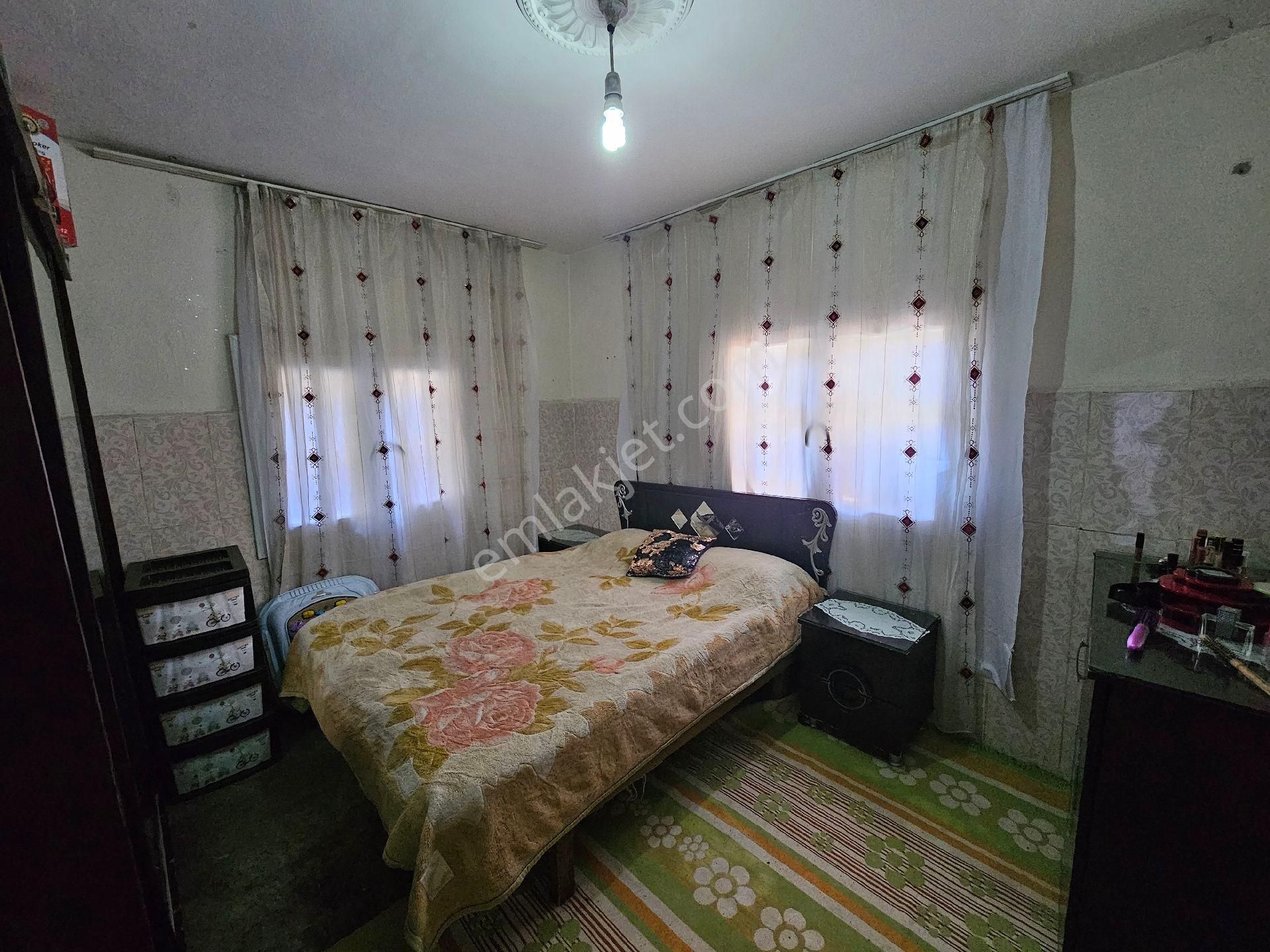 Seyhan Da Dumlupınar Mh110 Mt 2 Katlımüstakil Evyeni Yola Yakınacil Satılık - Görsel 3