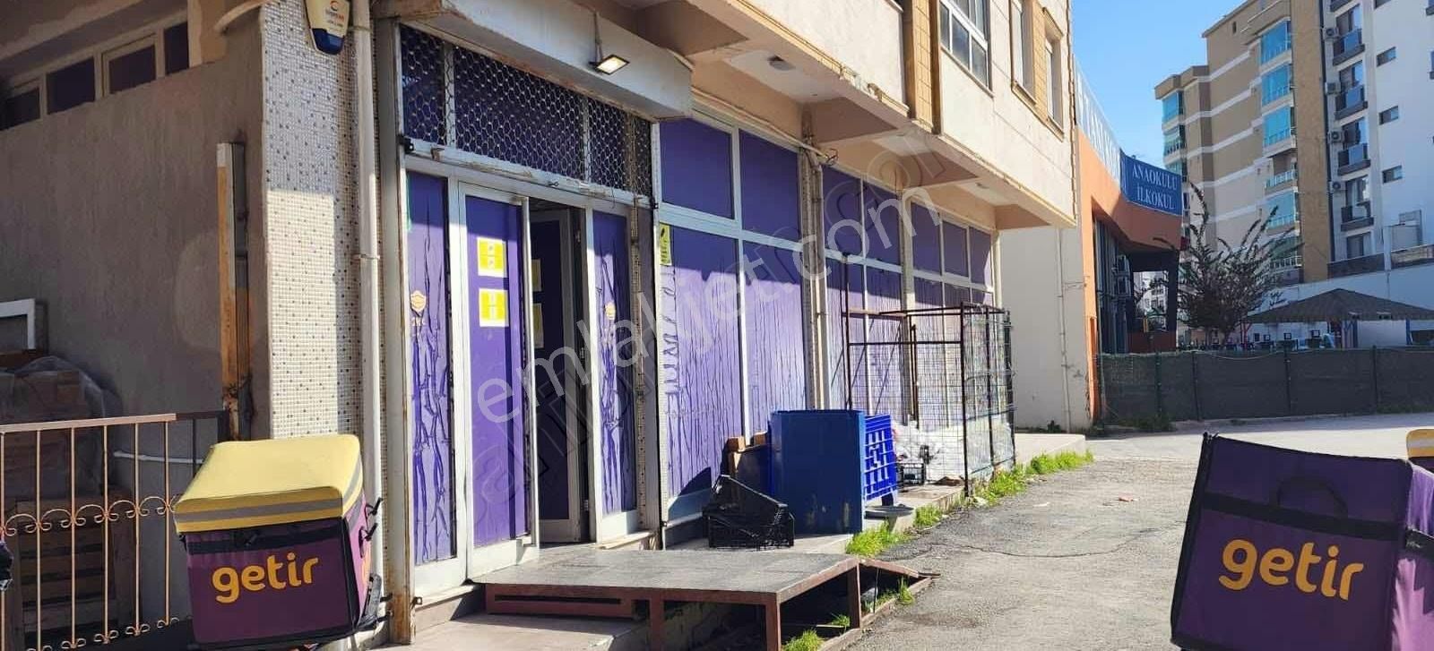 Çiğli Yeni Mahalle Satılık Dükkan & Mağaza Acil Satılık Çiğli Ataşehir'de Kurumsal Kiracılı Dükkan