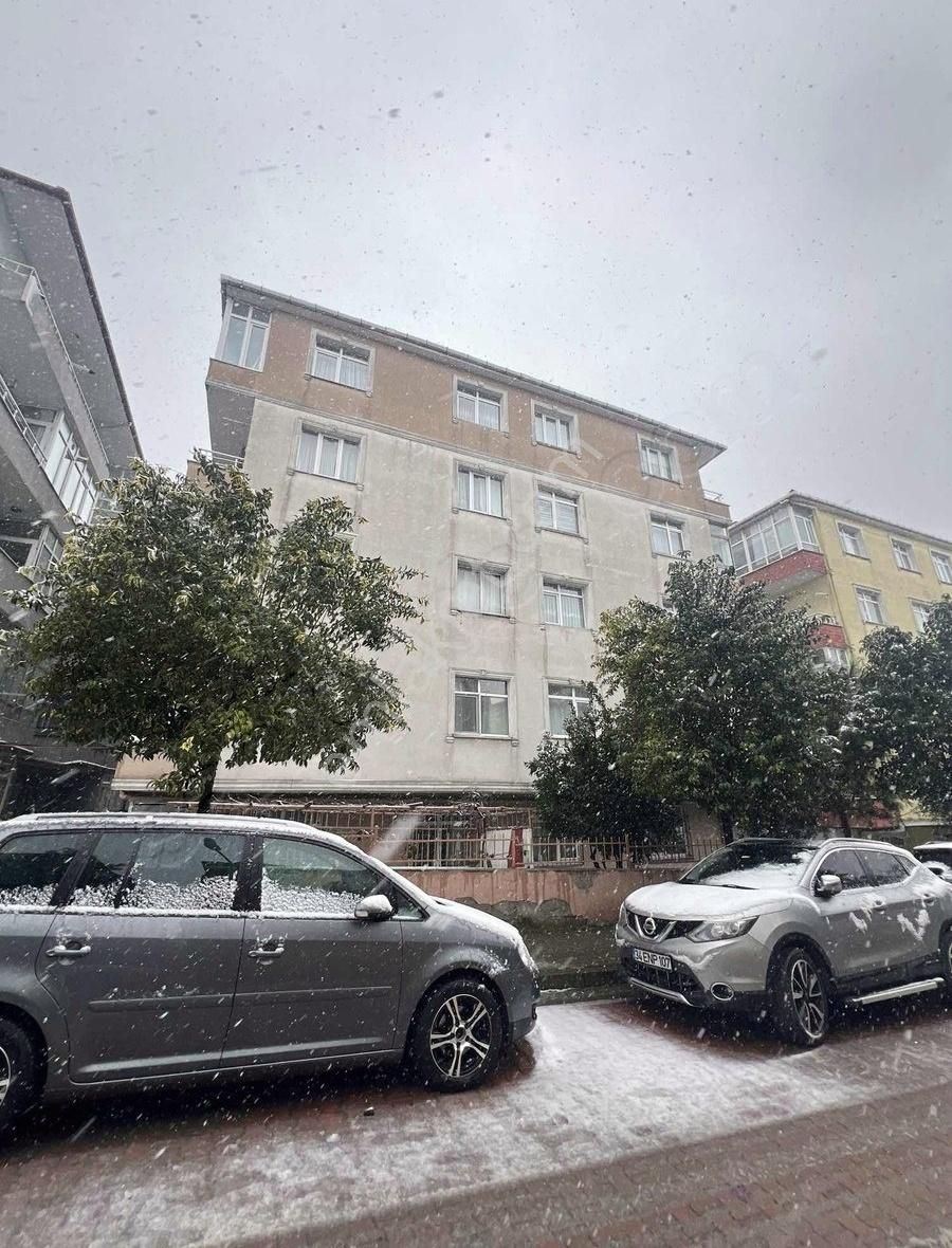 Avcılar Cihangir Satılık Daire Avcılar Cihangir De Metrobüse 5 Dakika Mesafede Arakat Daire