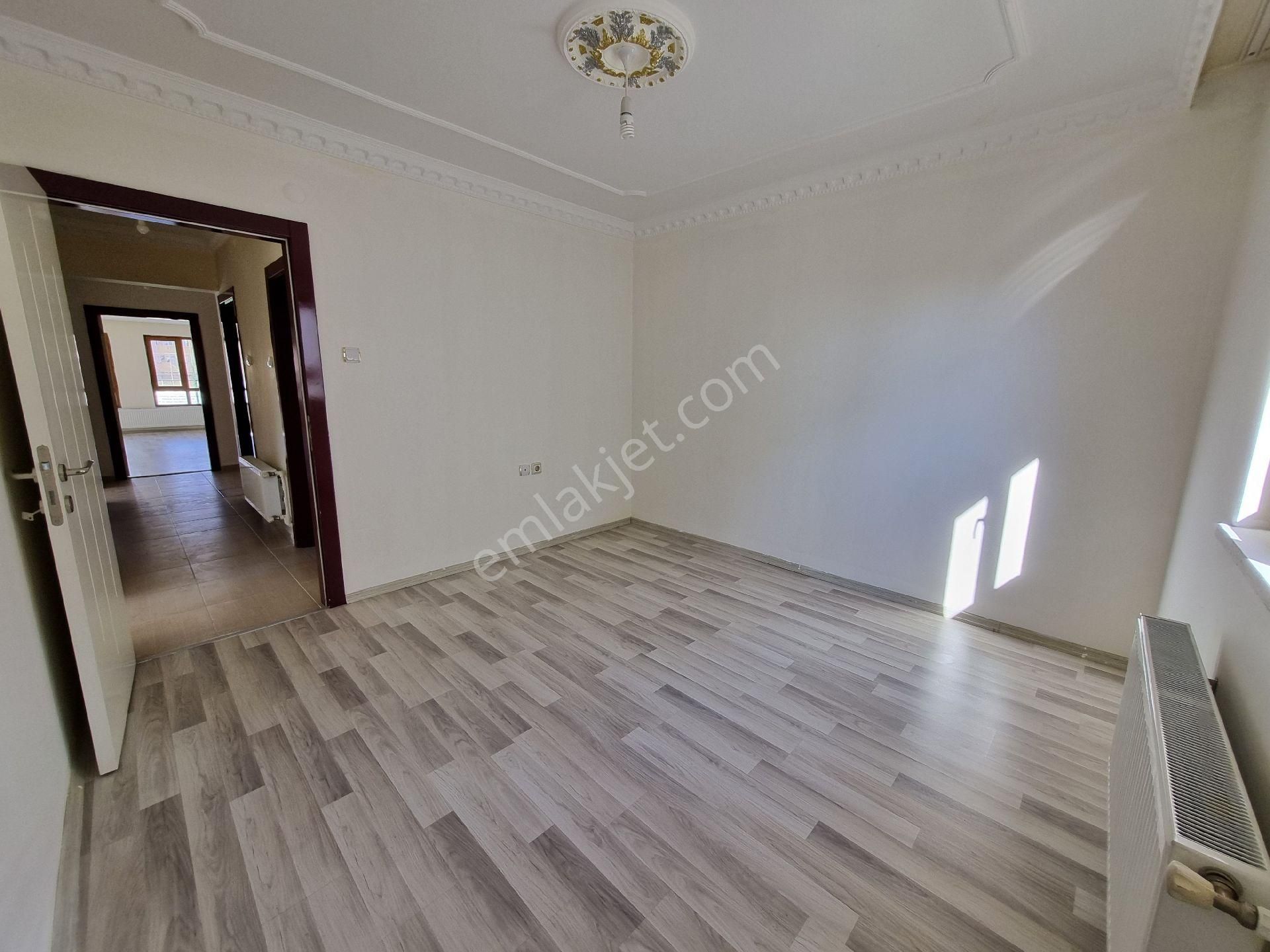 Antares & Şehir Hastanesi'nin Yanıbaşında 3+1 2-banyolu Dubleks - Görsel 19