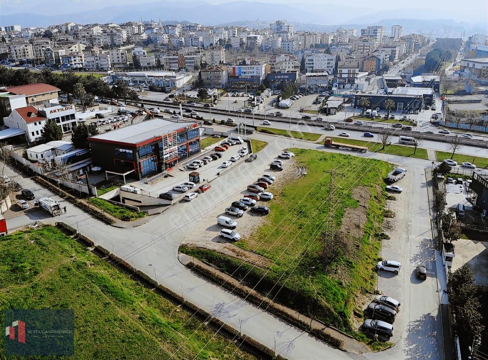 Nilüfer Ataevler Satılık Muhtelif Arsa İzmir Yoluna Cephe Dört Köşeli Pedmer Karşısı Arsa.