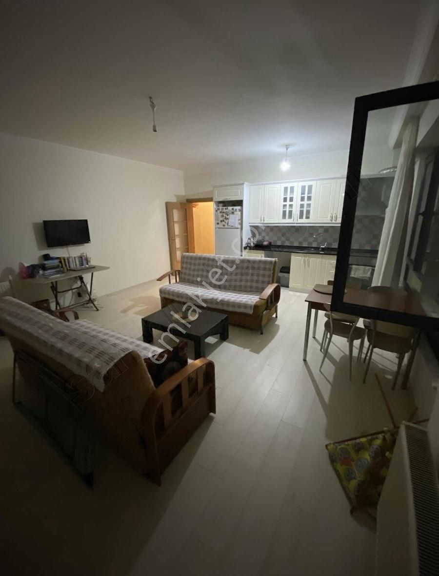 Üniversite Karşısı Satılık 1+1 Daire - Görsel 9