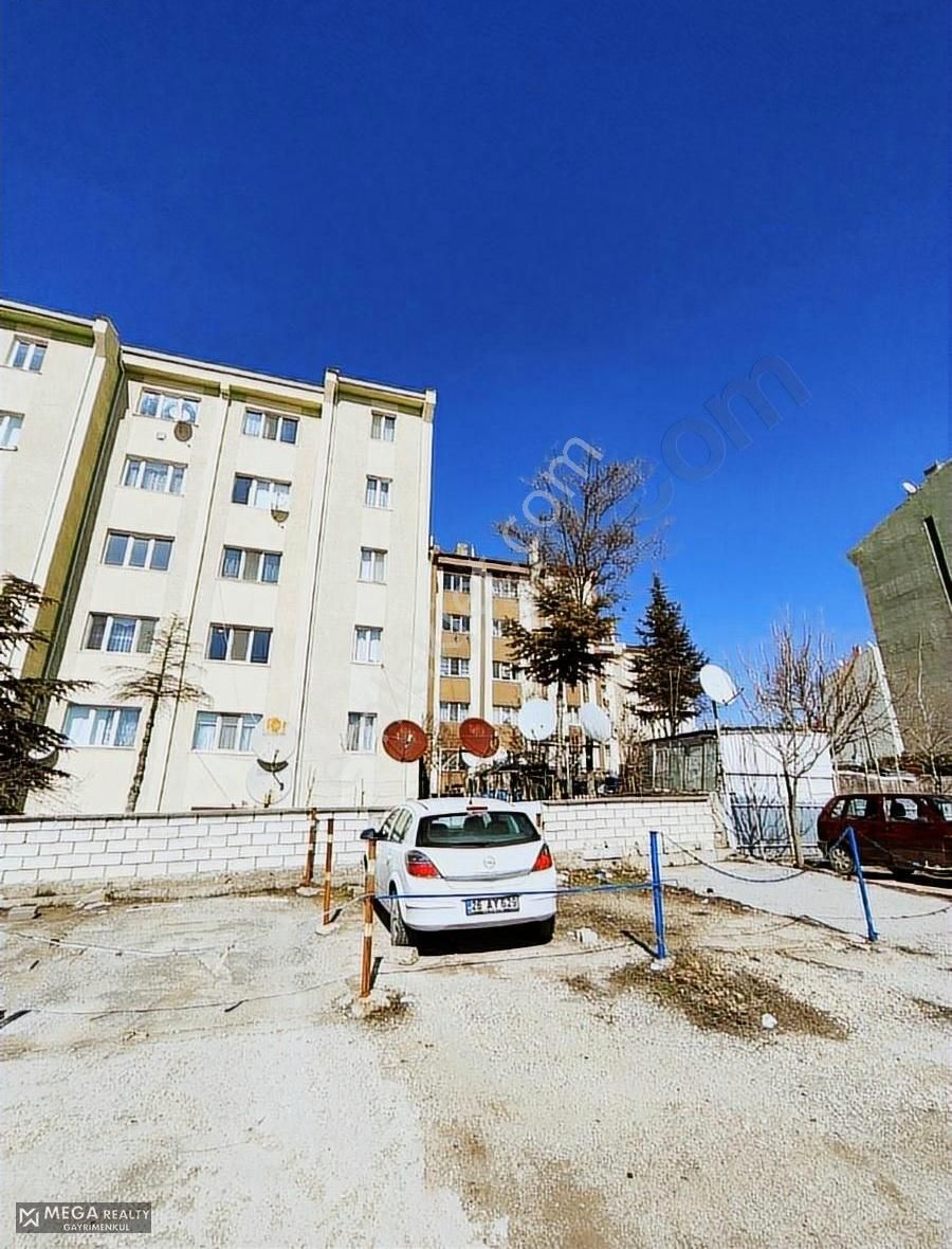 Odunpazarı Çankaya Satılık Daire Mega Realty'den Çankaya Göçmen Evlerinde 2+1 Satılık Daire