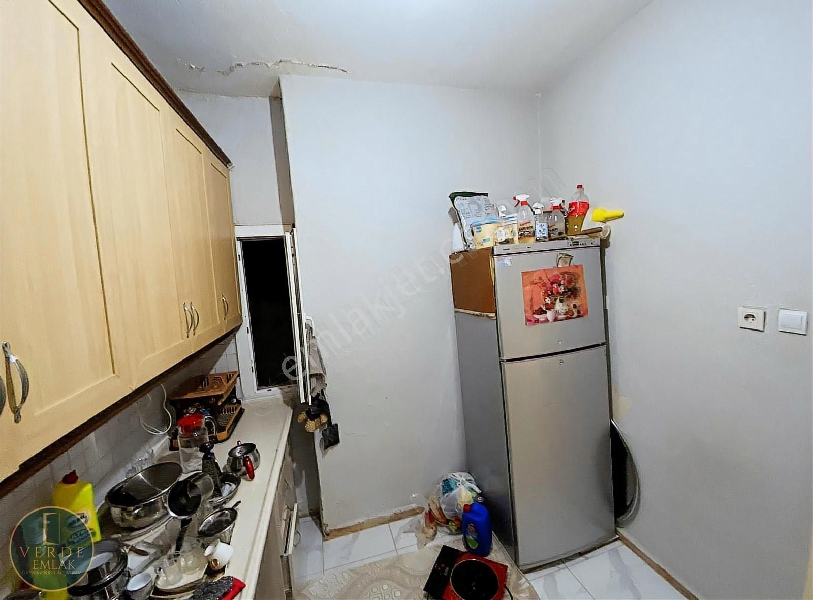 Bornova Çamdibinde 2+1 Satılık Daire - Görsel 9