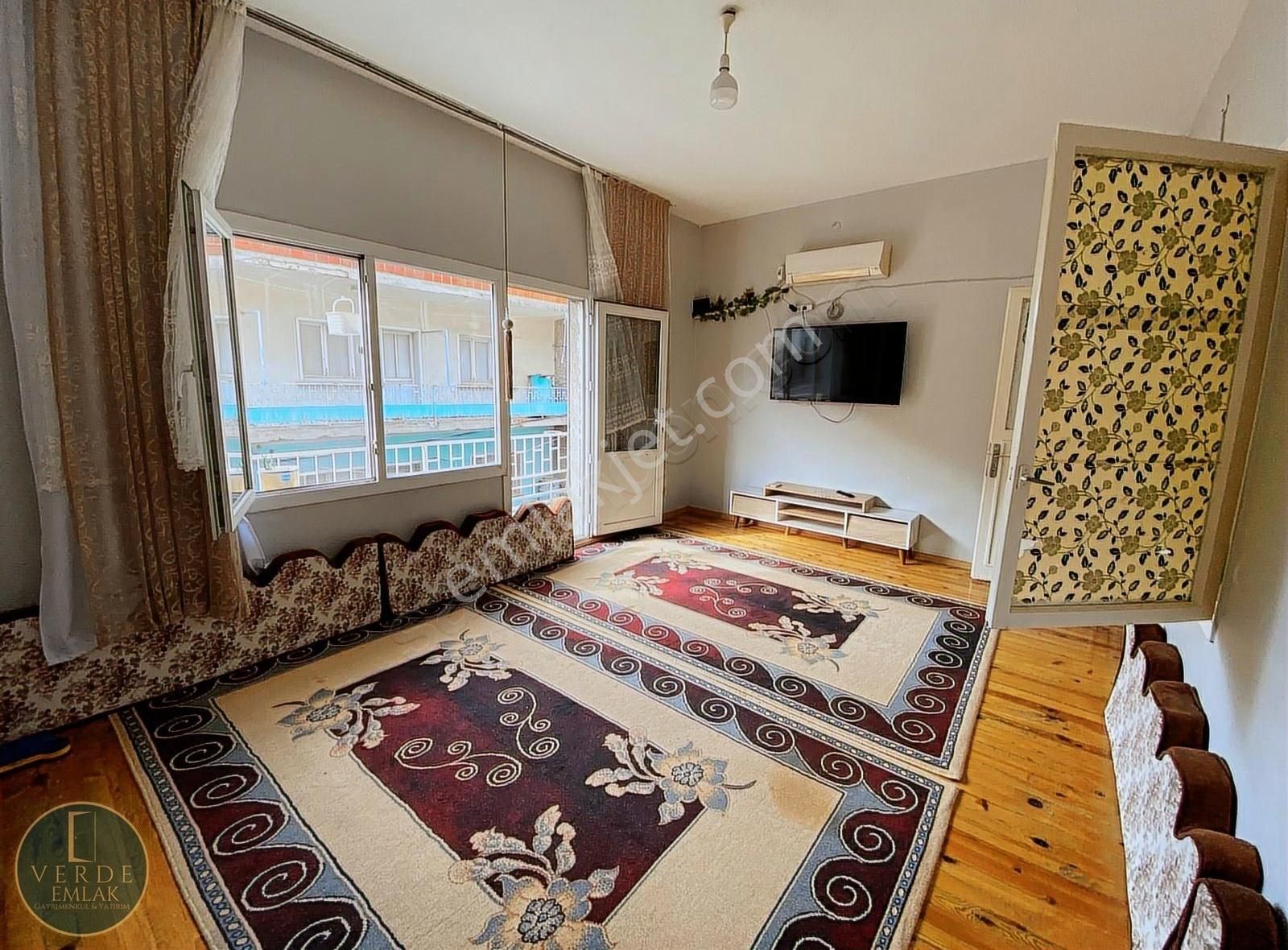 Bornova Çamdibinde 2+1 Satılık Daire - Görsel 2