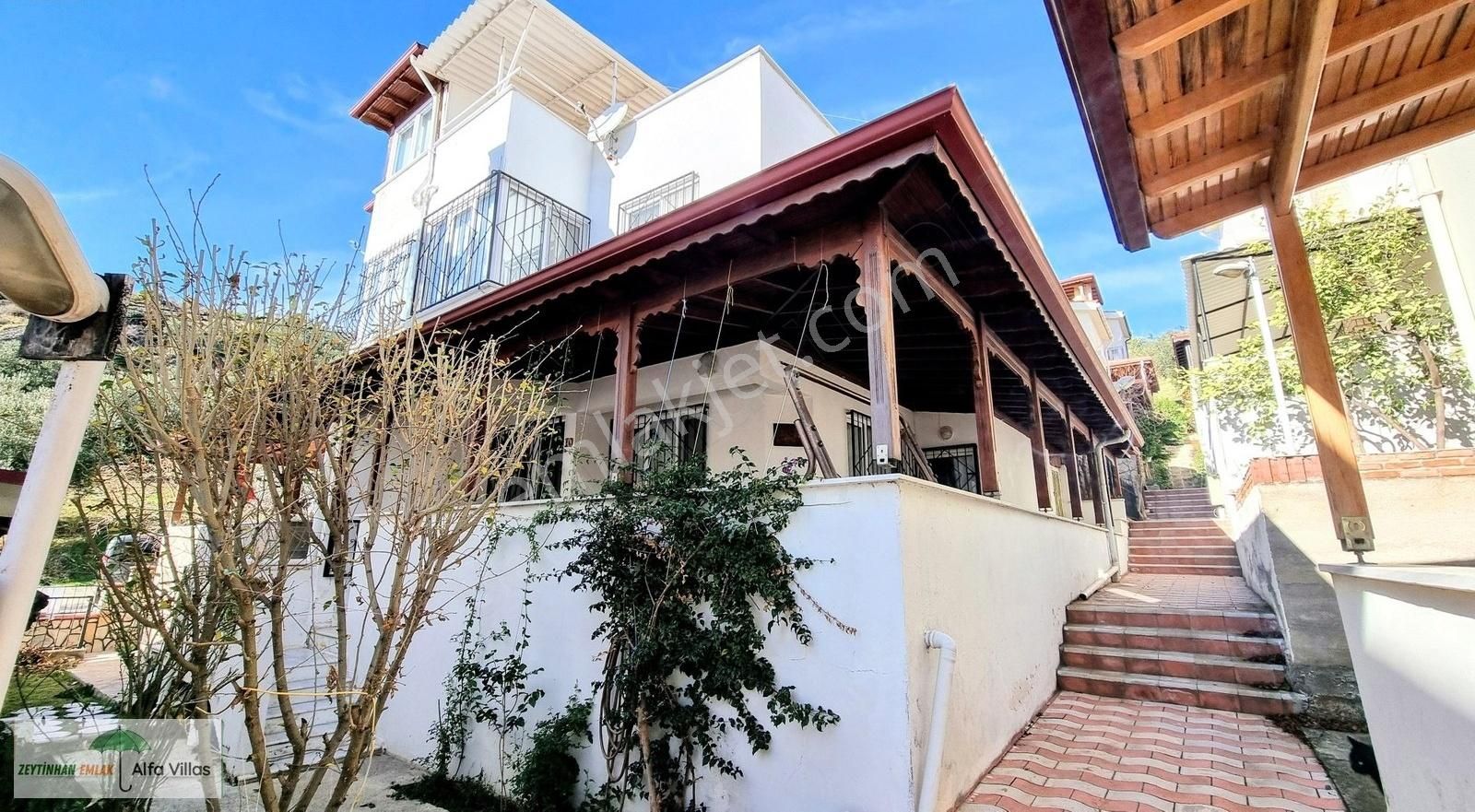 Küçükkuyu'da Satılık Bahçeli Manzaralı Tripleks - Görsel 26