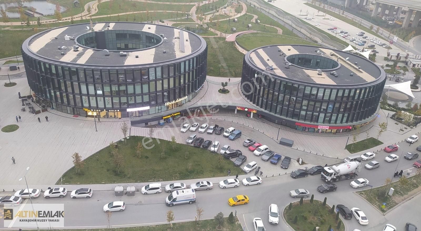 Başakşehir Kayabaşı Satılık Dükkan & Mağaza Başakşehir Kuzey Yakasında Park Cepheli 420m2 Boş Satılık Dükkan