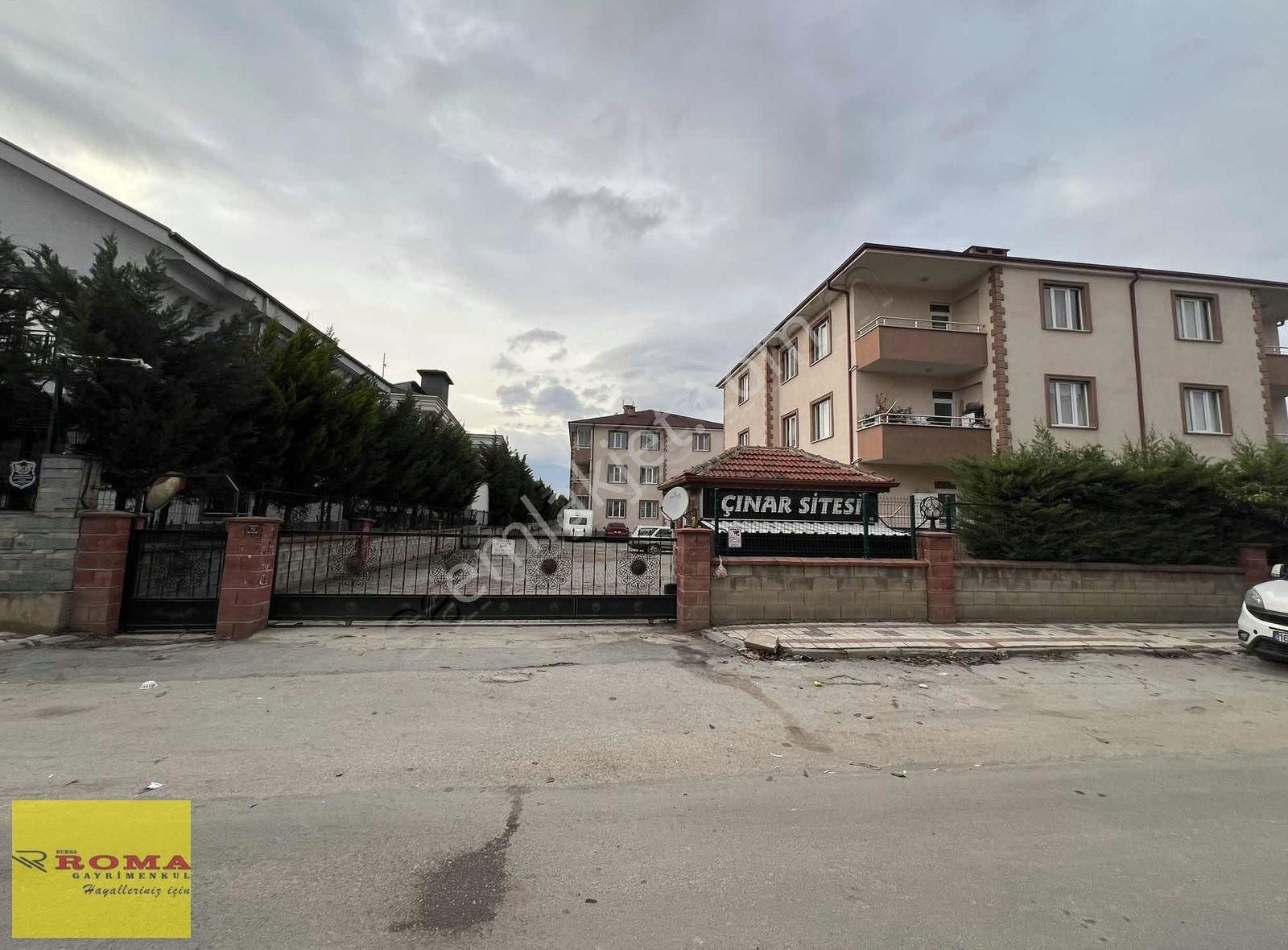 İnegöl Mahmudiye Satılık Daire Roma' Dan Mahmudiye'de Mh Satılık Site İçi Daire