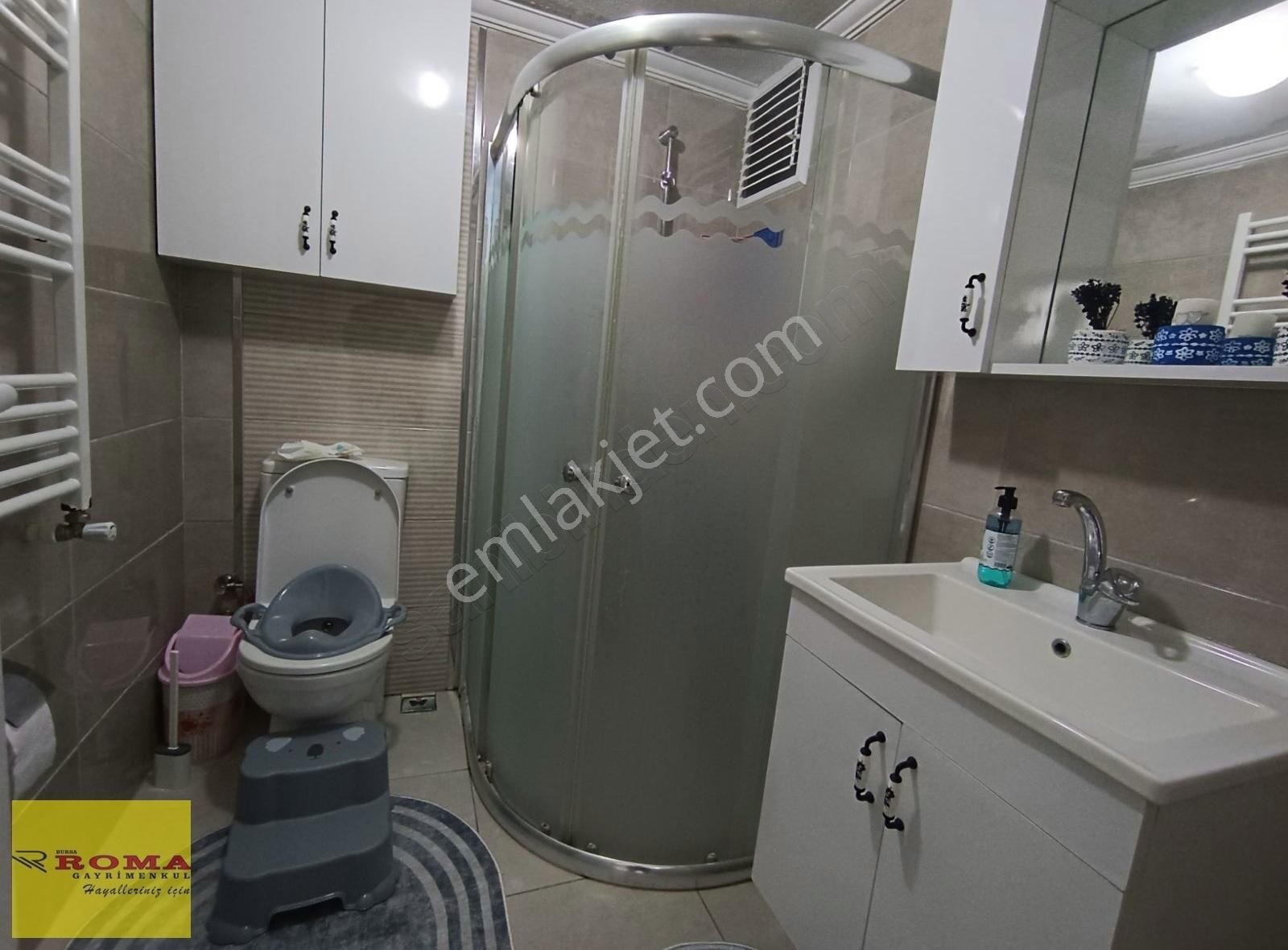 Roma' Dan Kozluca Yolunda Site İçersinde Satılık Daire - Görsel 26