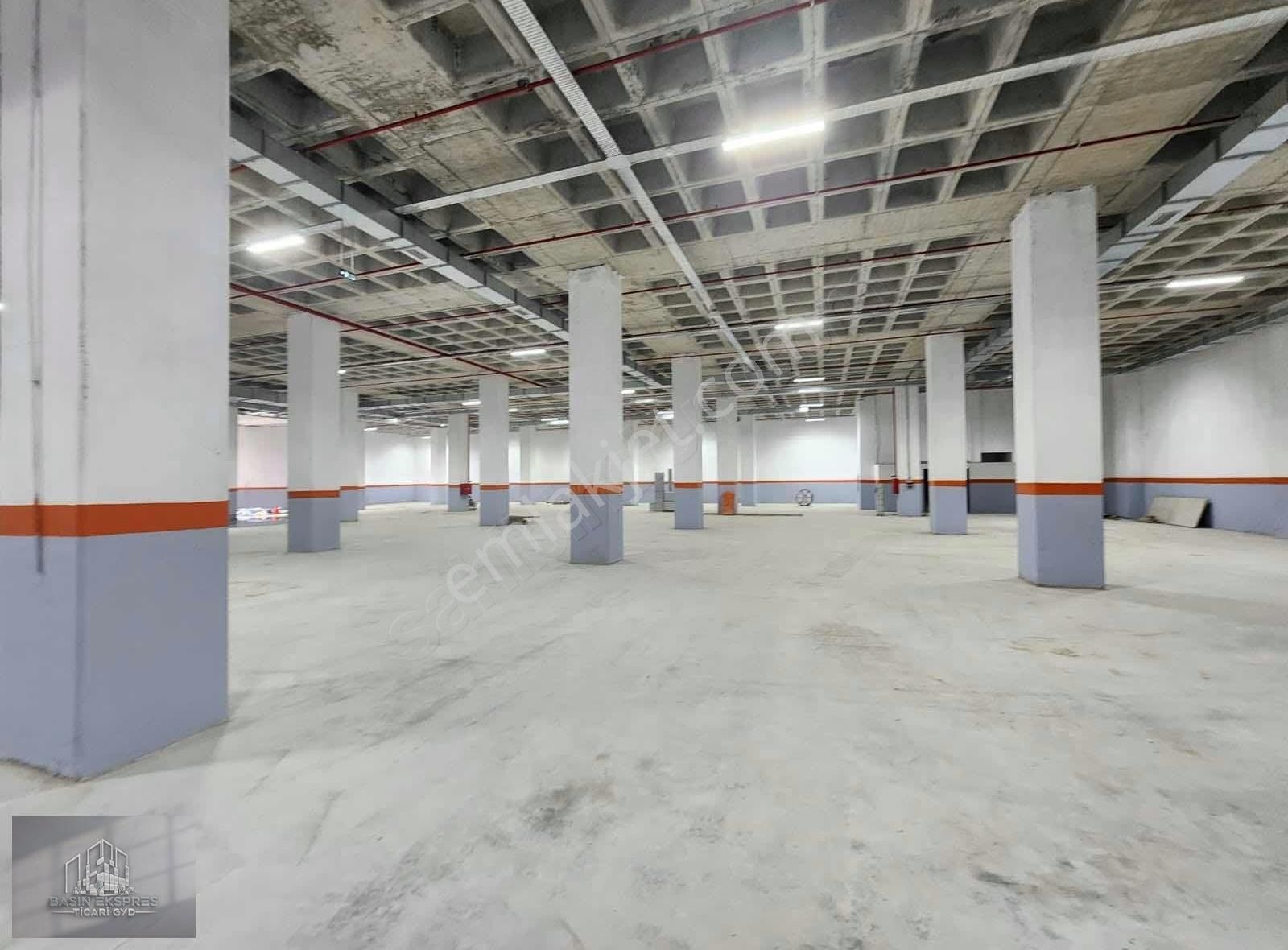 Sulyapıdan 2500 M2 Kiralık Depo İmalathane Fabrika - Görsel 3