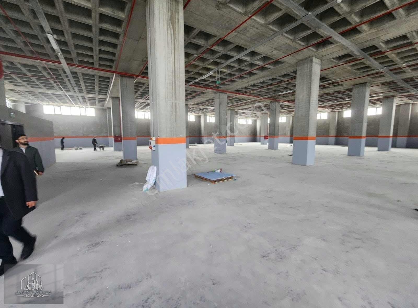 Sulyapıdan 2500 M2 Kiralık Depo İmalathane Fabrika - Görsel 4