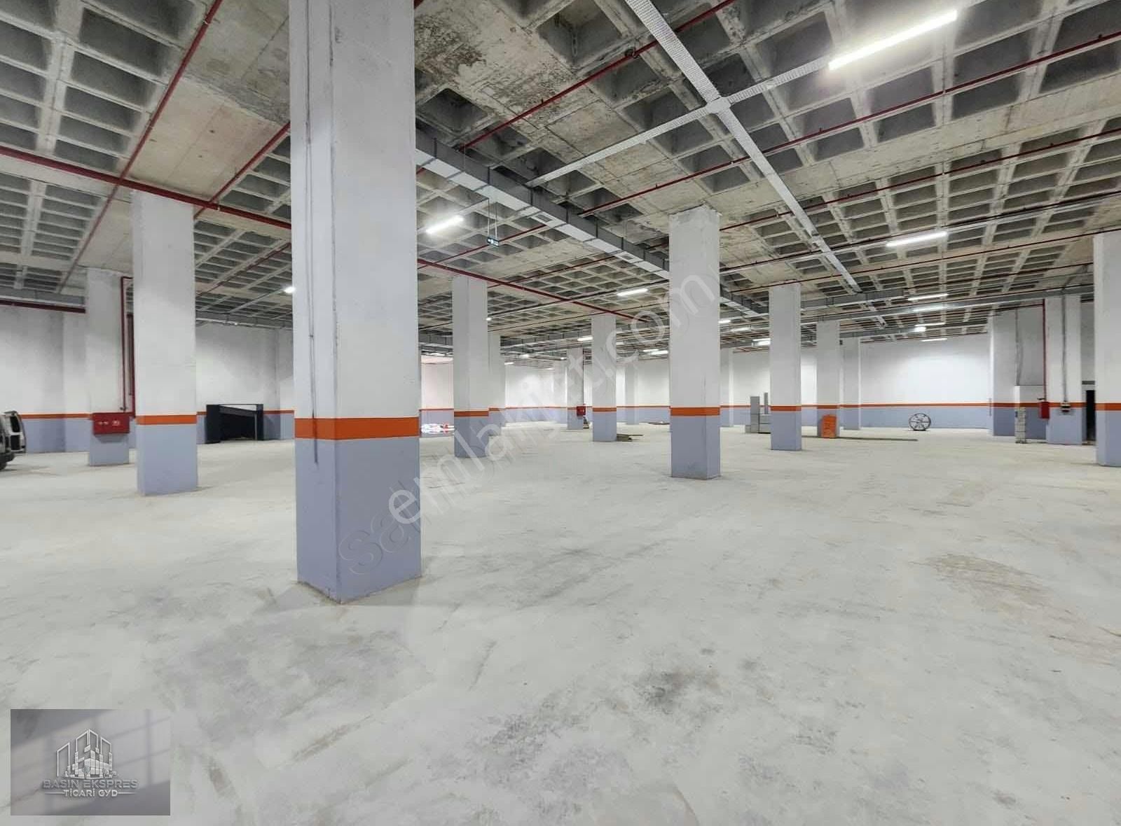 Arnavutköy Ömerli Kiralık Depo Sulyapıdan 2500 M2 Kiralık Depo İmalathane Fabrika