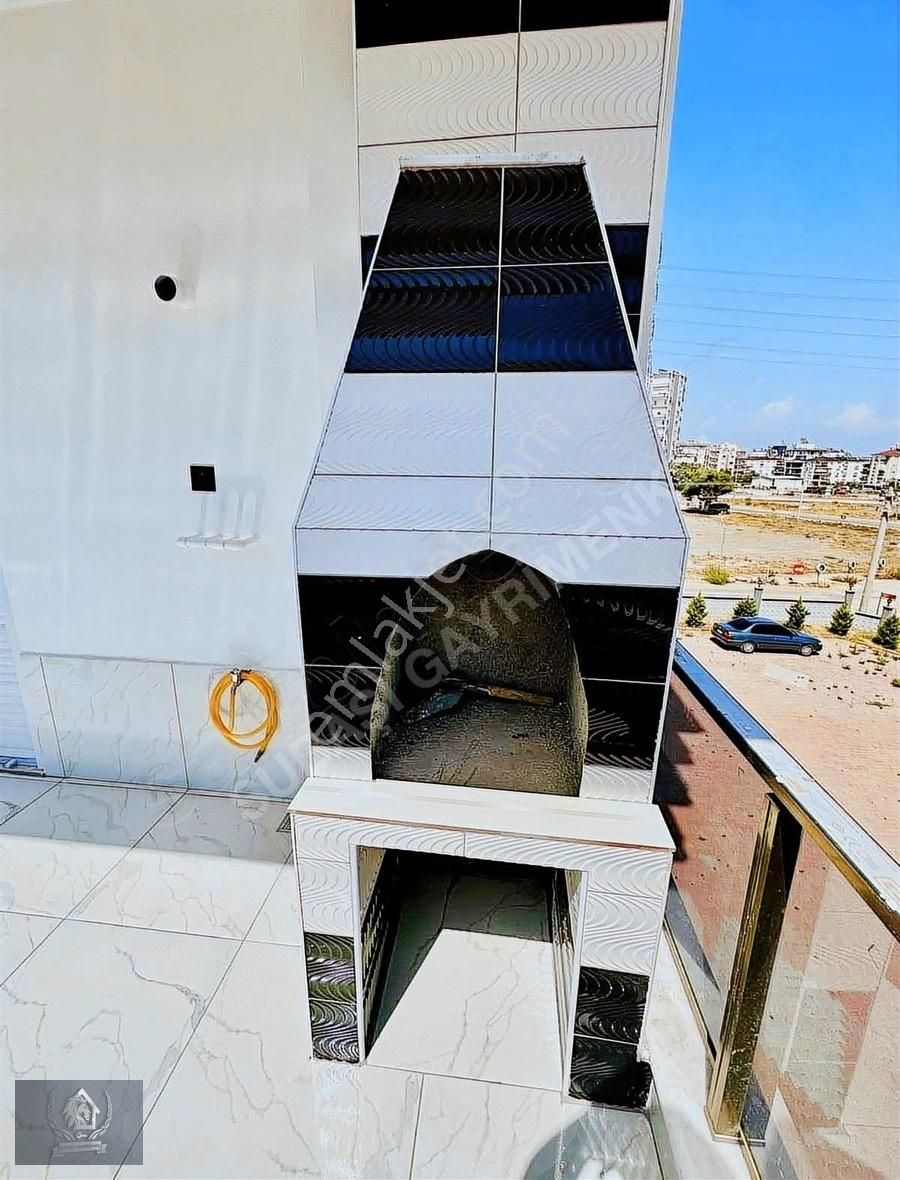V.karşıyaka'da Ş.hastanesi Yakını E.banyolu Ara Kat 3+1 140m2 - Görsel 4