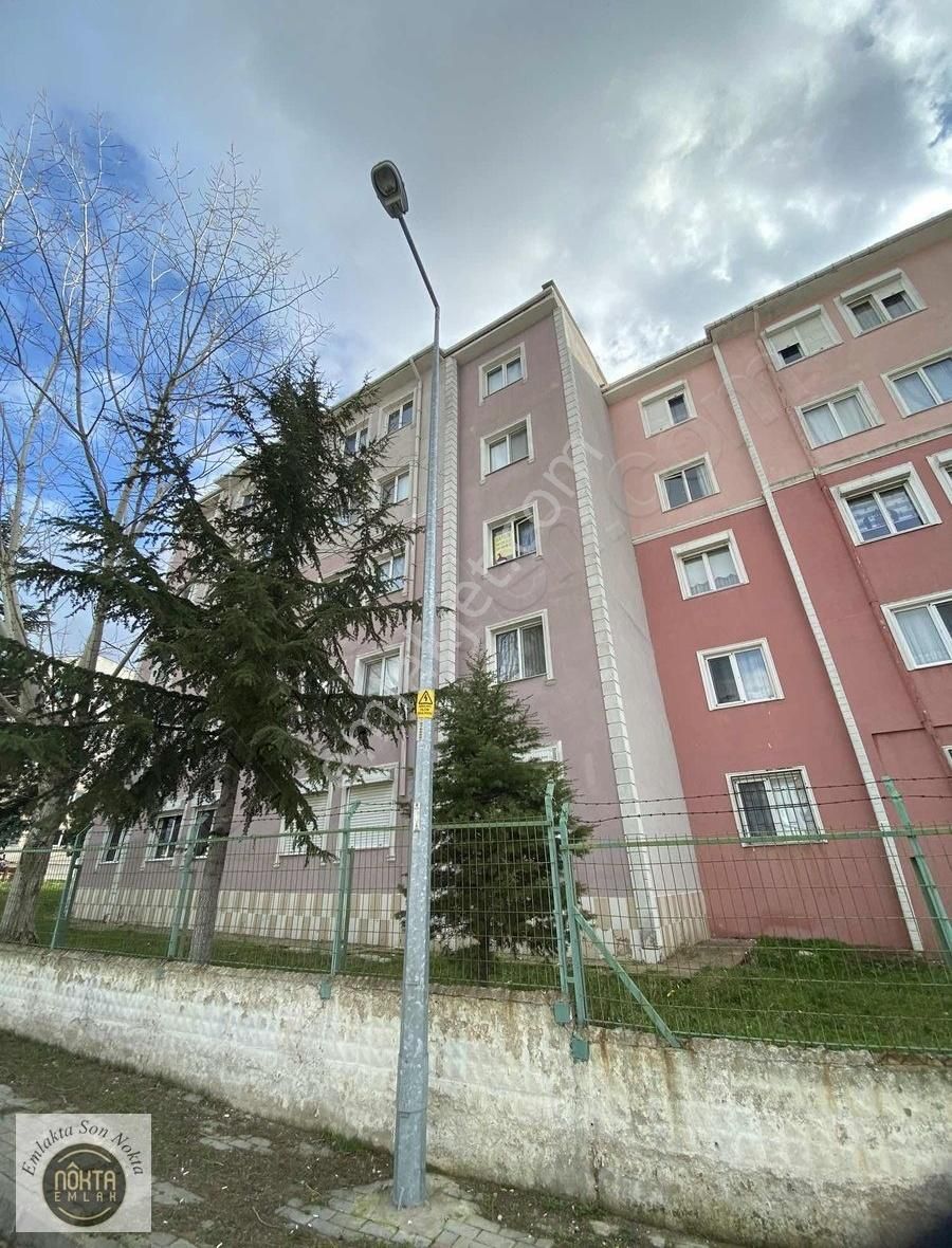 Kırklareli Merkez Cumhuriyet Satılık Daire Satılık 3+1 130 M2 Arakat Kaçmaz Fırsat Daire!!!