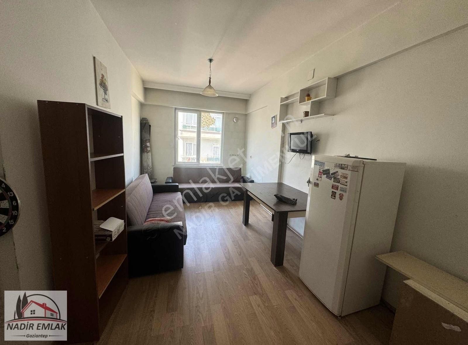 Nadir Emlaktan Güneykent Te Üniversiteye Yakın Kiralık 1+1 - Görsel 3