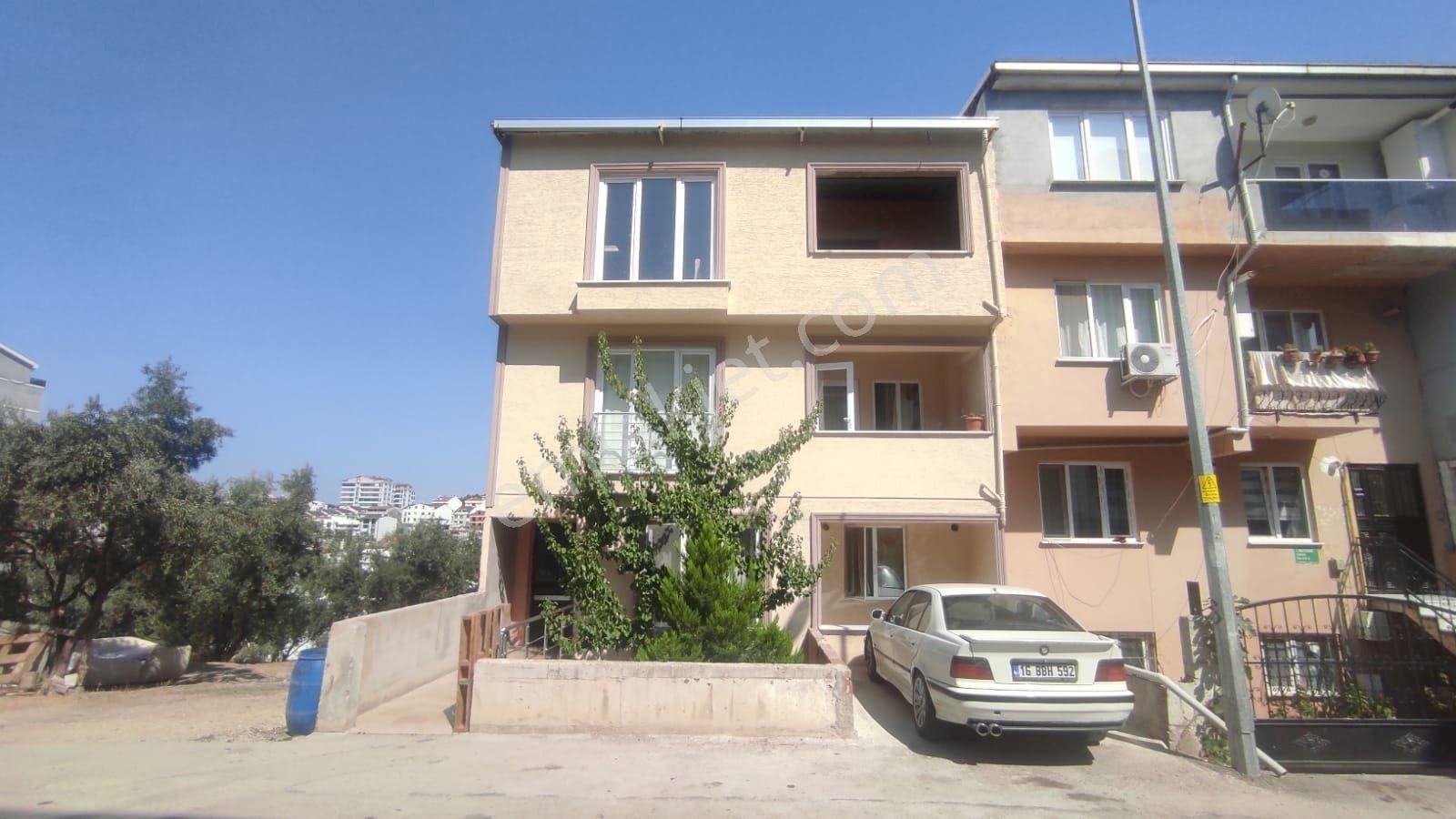 Bursa Osmangazi Satılık Bina Güneştepe Mah 4 Kat 90m2 2+1 Daireler 140m2 Arsası Satılık Bina