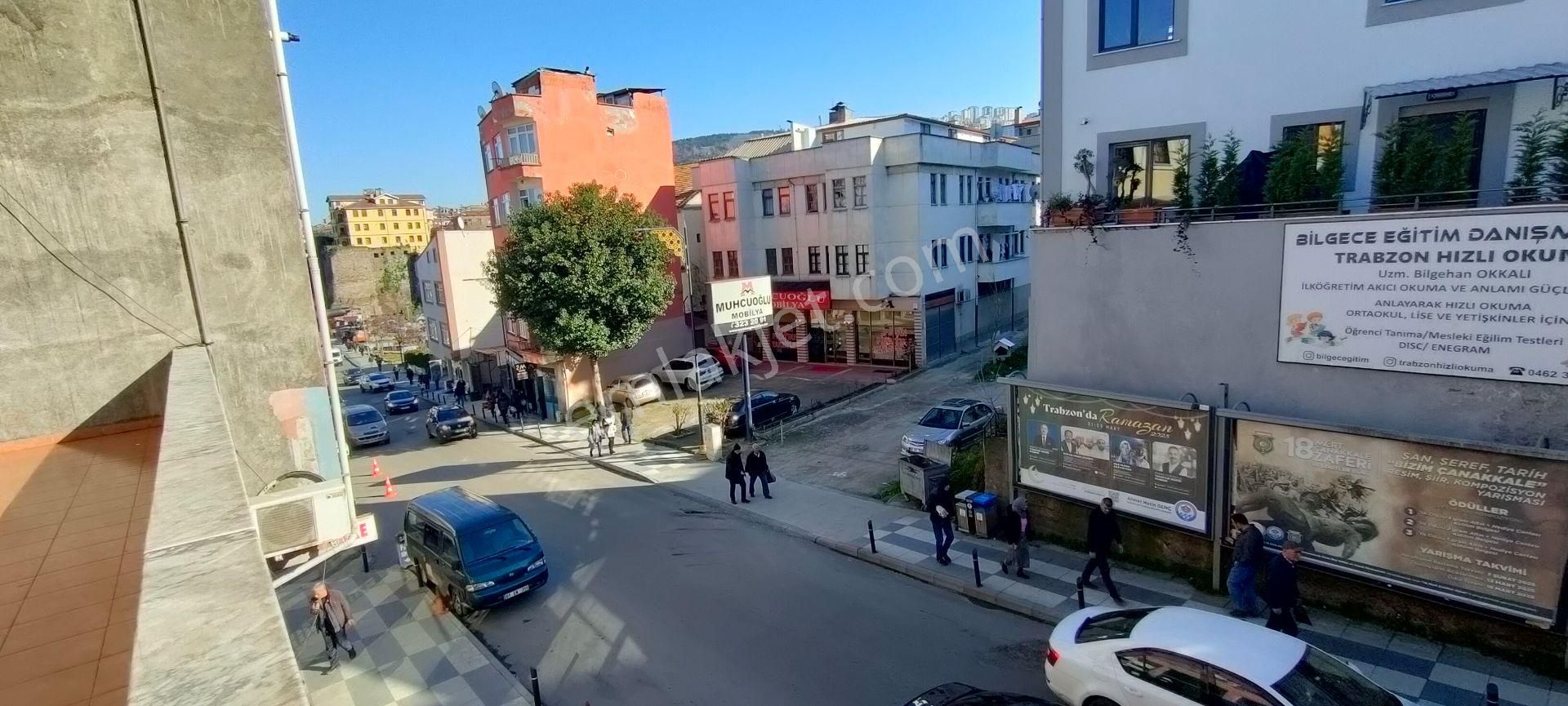 Maraş Caddesi Üzerinde Satılık İş Yeri Komple Bina.2013 De Yenilenmiştir - Görsel 34