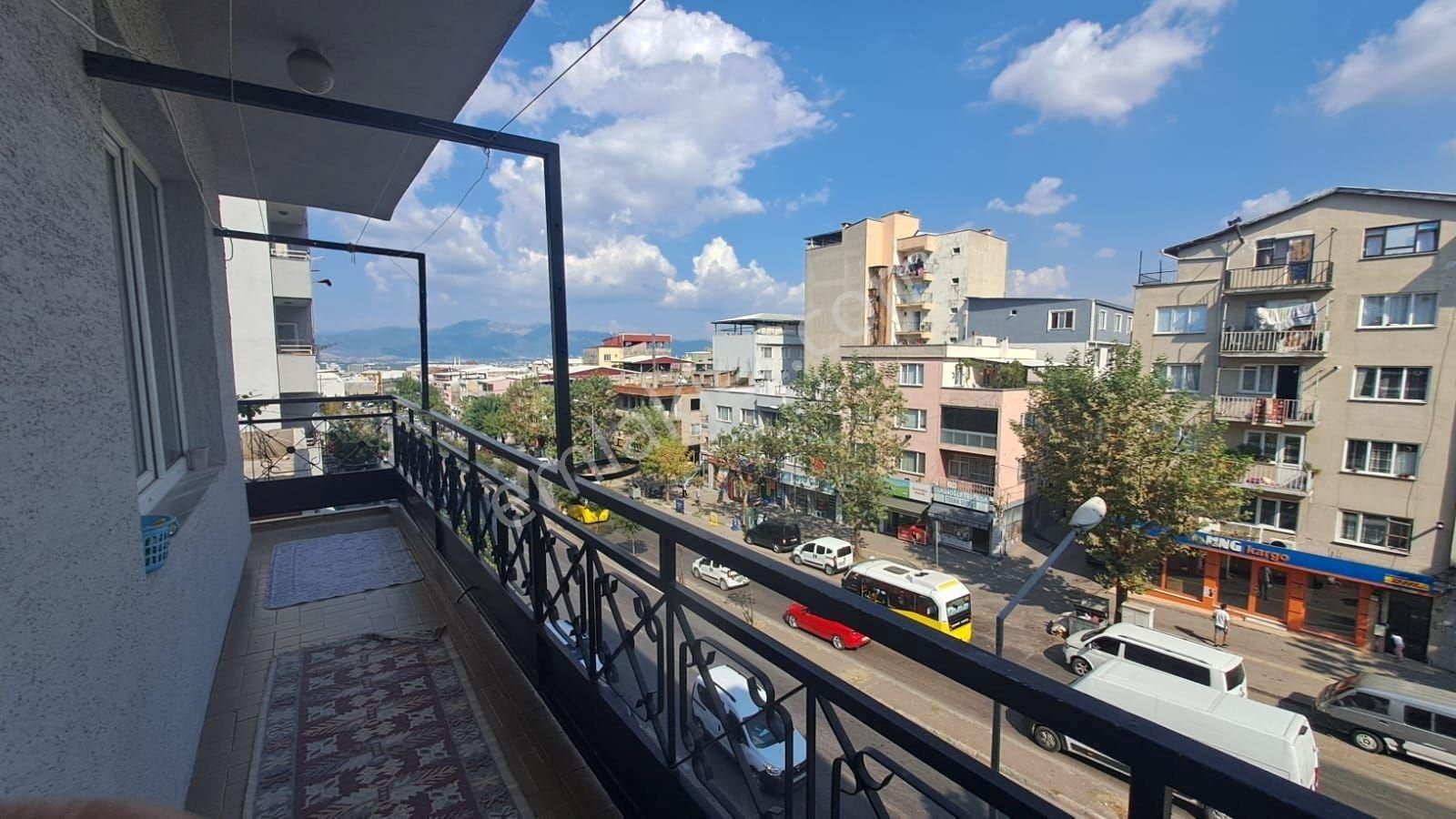 152 Evler Mah 3+1 138m2 Merkezi Konum Anayola Cephe Satılık Daire