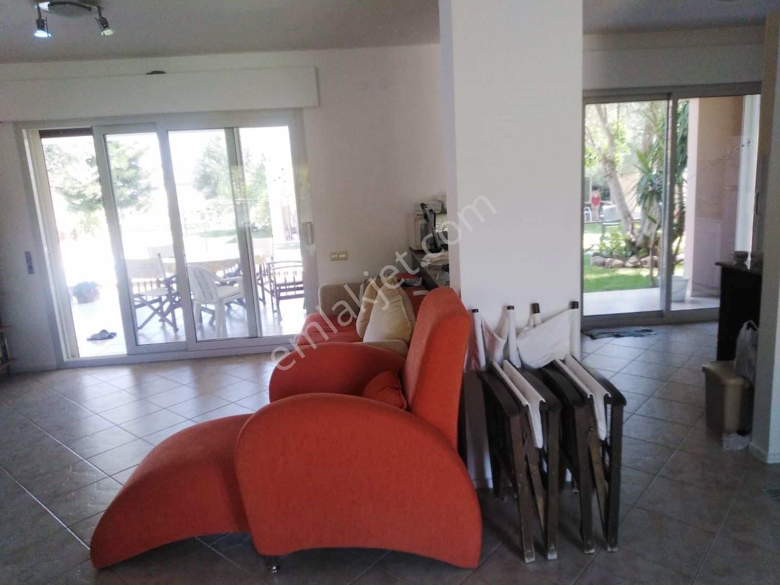 Boyalık Haziran Sonuna Dek Kiralık Denize 400m Havuzlu Site 3+1 - Görsel 19