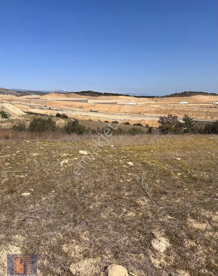 Mersin Tarsus Satılık Depo, Antrepo İzinli Osb Yakınlarında 0,50 Yoğunluklu Depo Yapımına Uygun 6100 M2 Yol Elektirik Su Sorunu Yok. Satılık