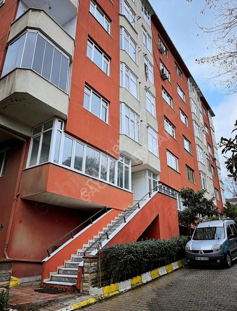 Ataşehir Örnek Satılık Daire Ataşehir Örnek Mah Örnek Sitesinde 110m2 2 Kat 3+1satılık Daire