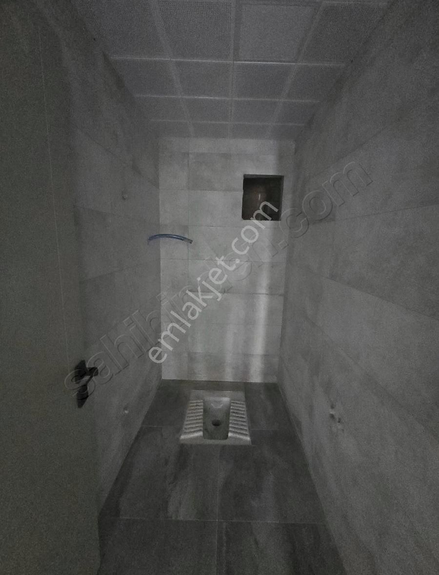 Efendi Mah. Nur Cami Karşısı Satılık Ara Kat Daire - Görsel 11