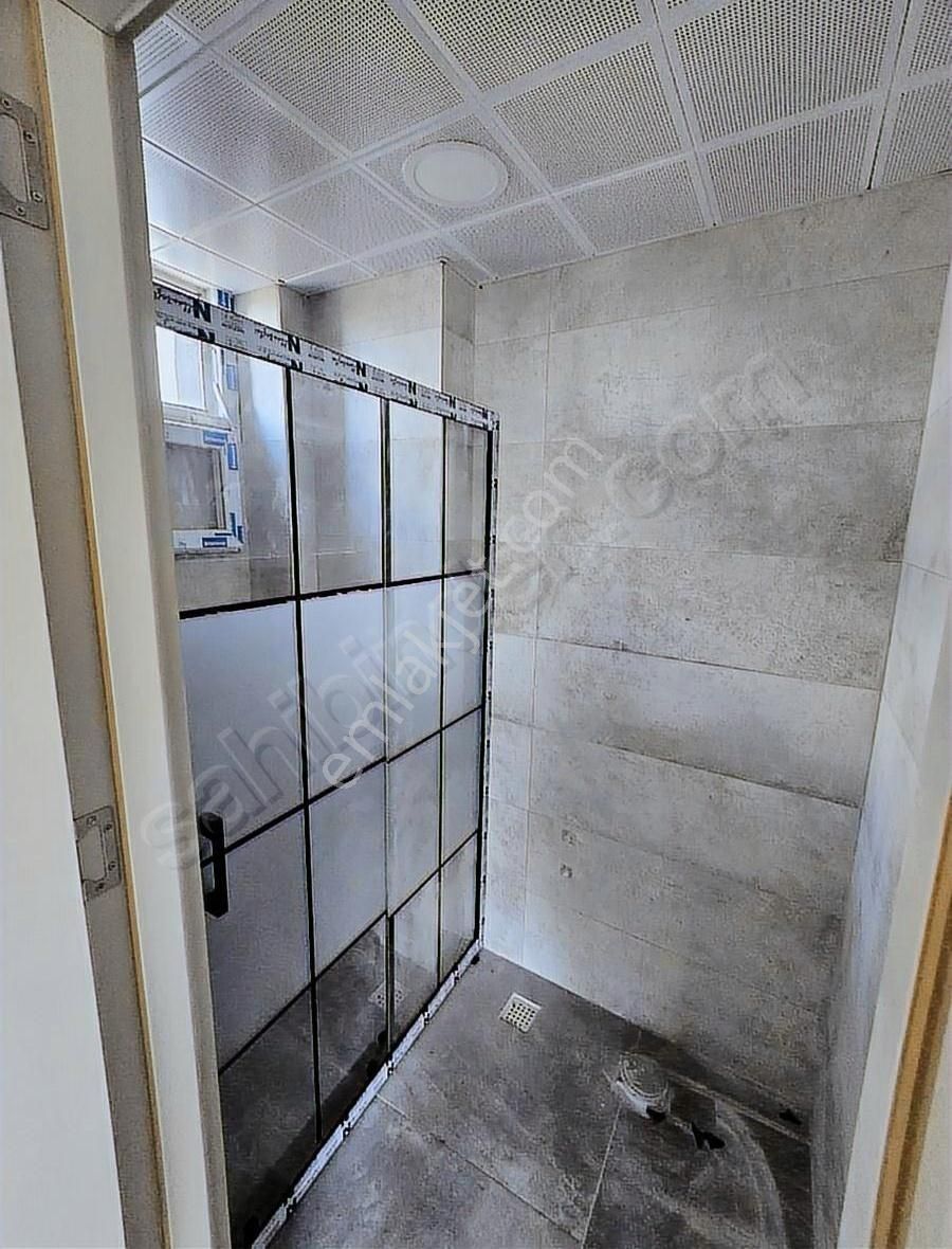 Efendi Mah. Nur Cami Karşısı Satılık Ara Kat Daire - Görsel 5