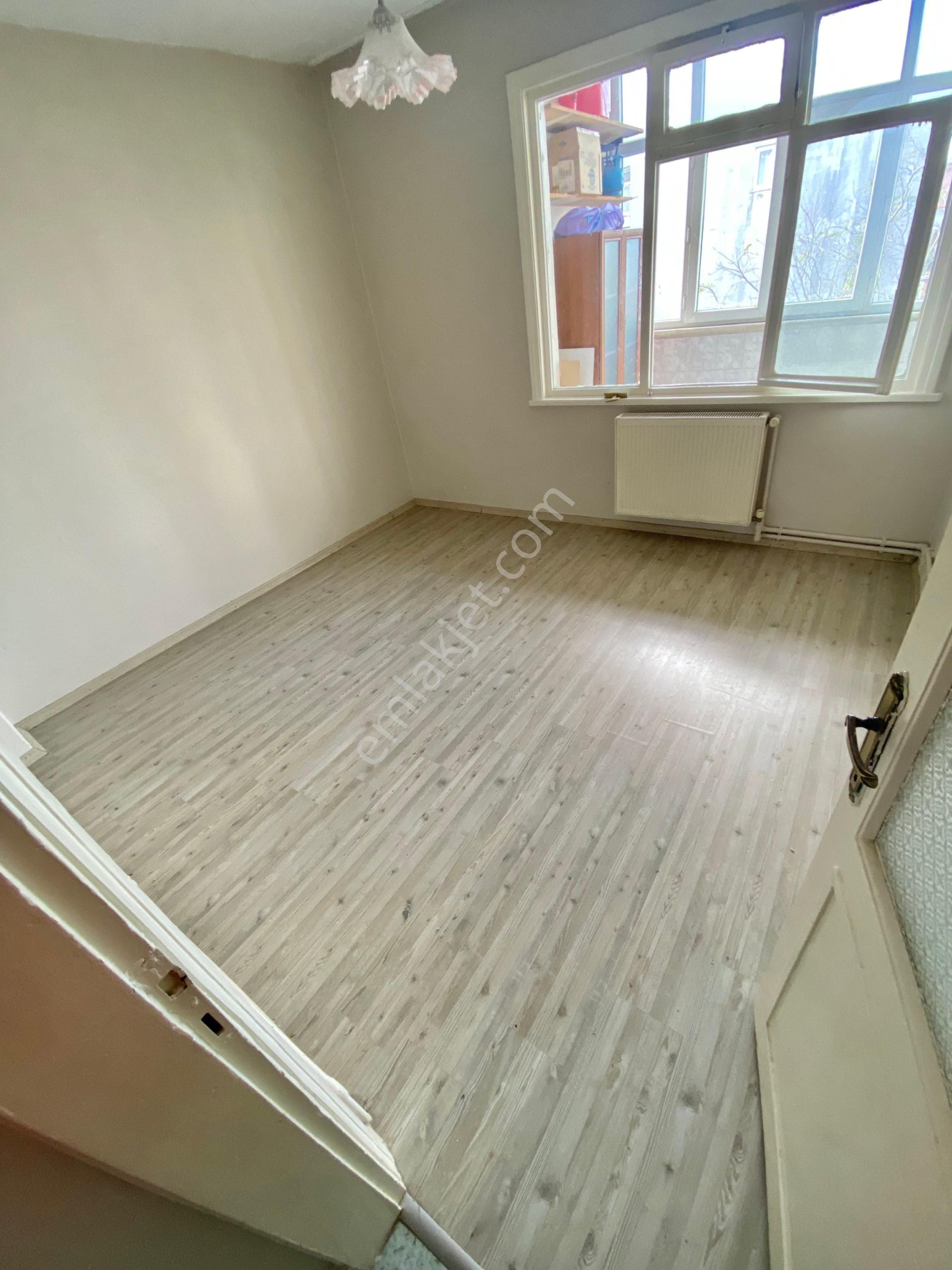 Acil Boş Satılık Daire Seyyid Ömer 90 M2 2+1 3. Ara Kat Açıklamayı Oku - Görsel 7