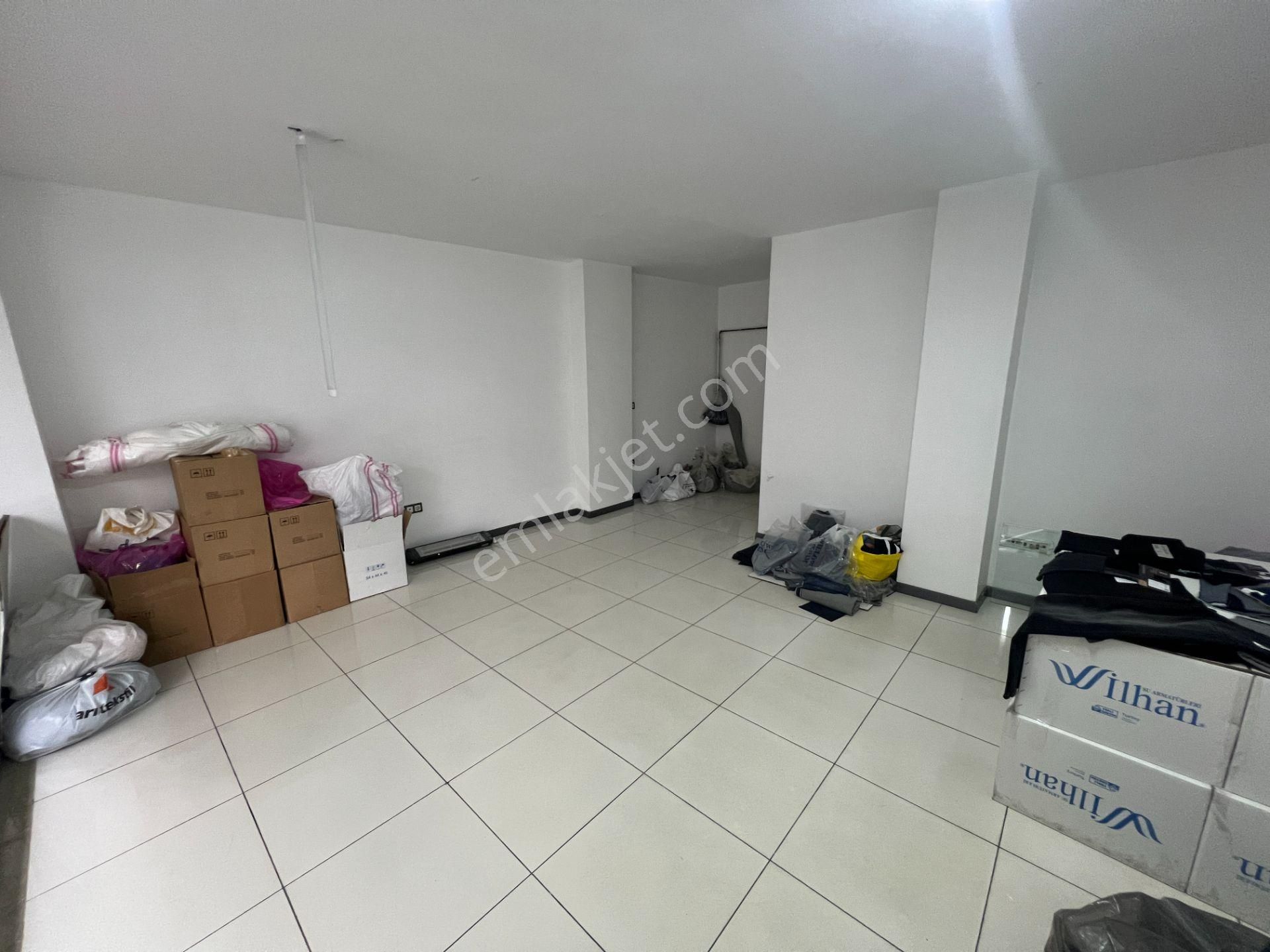 Mahmutbey'de 498 M² Komple Kiralık Bina İş Merkezi - Görsel 6