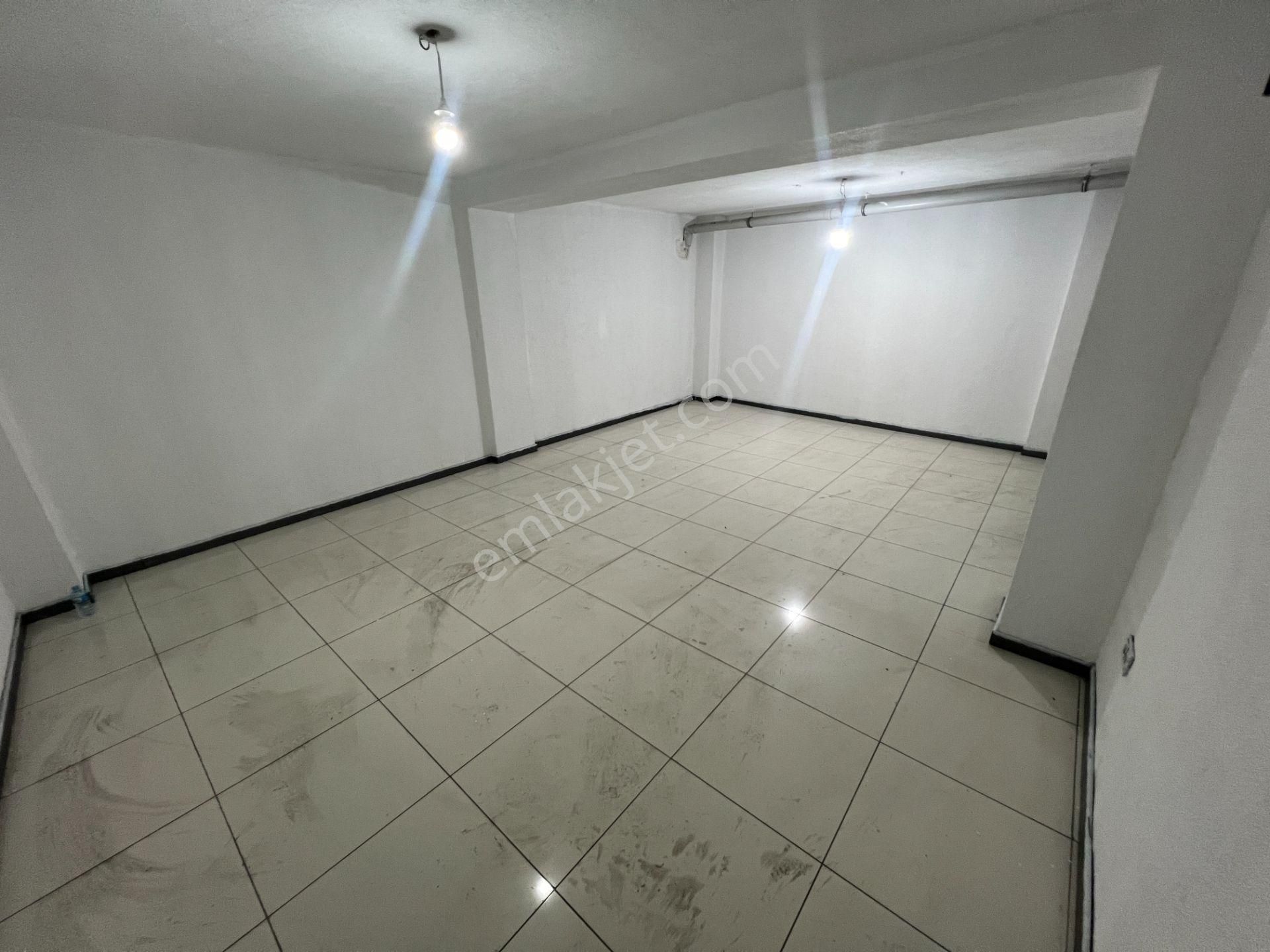 Mahmutbey'de 498 M² Komple Kiralık Bina İş Merkezi - Görsel 14