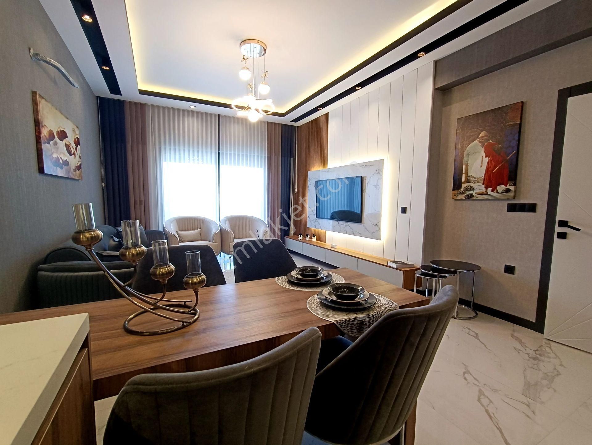 Kuşadası’nda Havuzlu Sitede 2+1 Daire… - Görsel 4