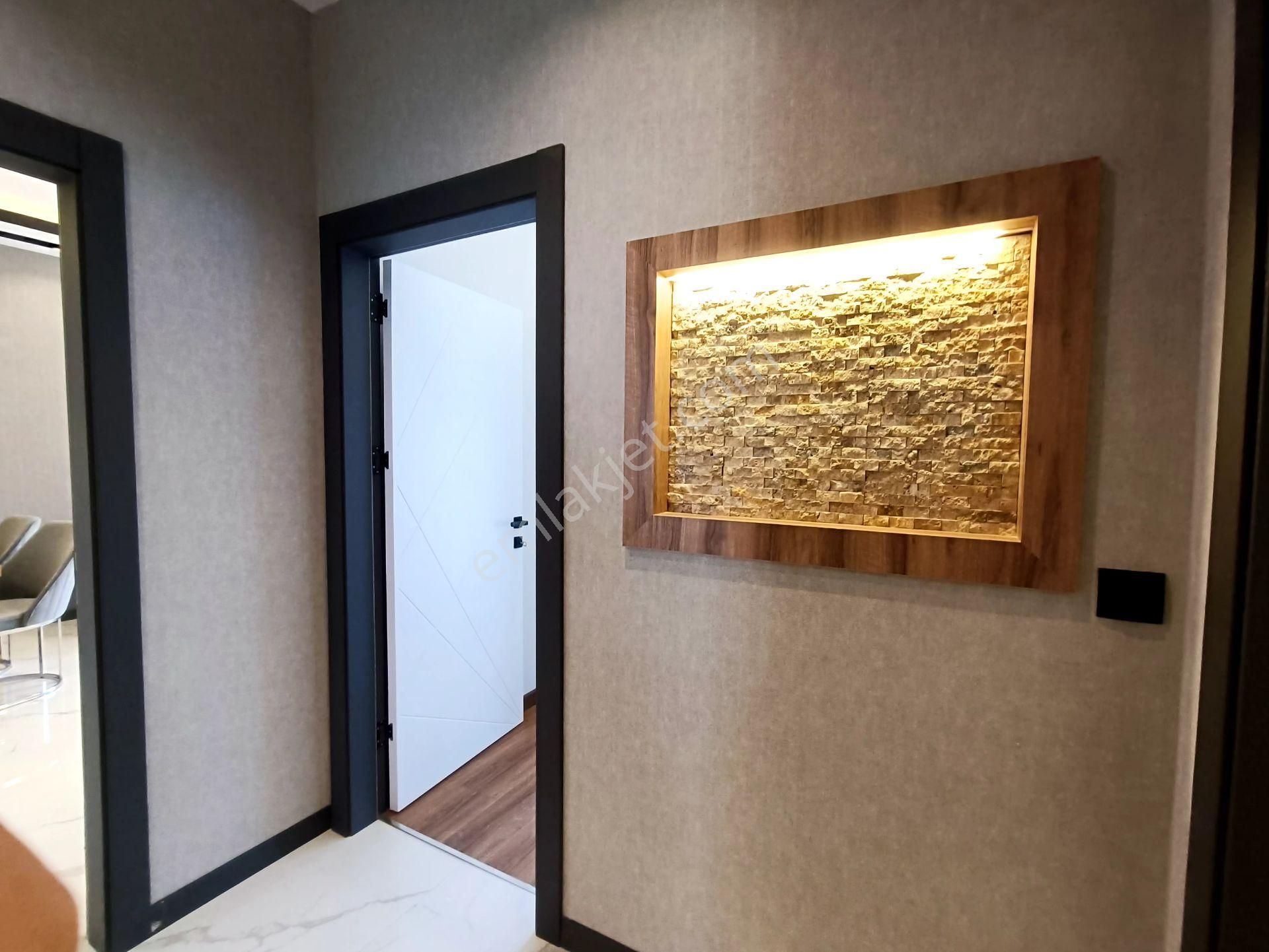 Kuşadası’nda Havuzlu Sitede 2+1 Daire… - Görsel 13