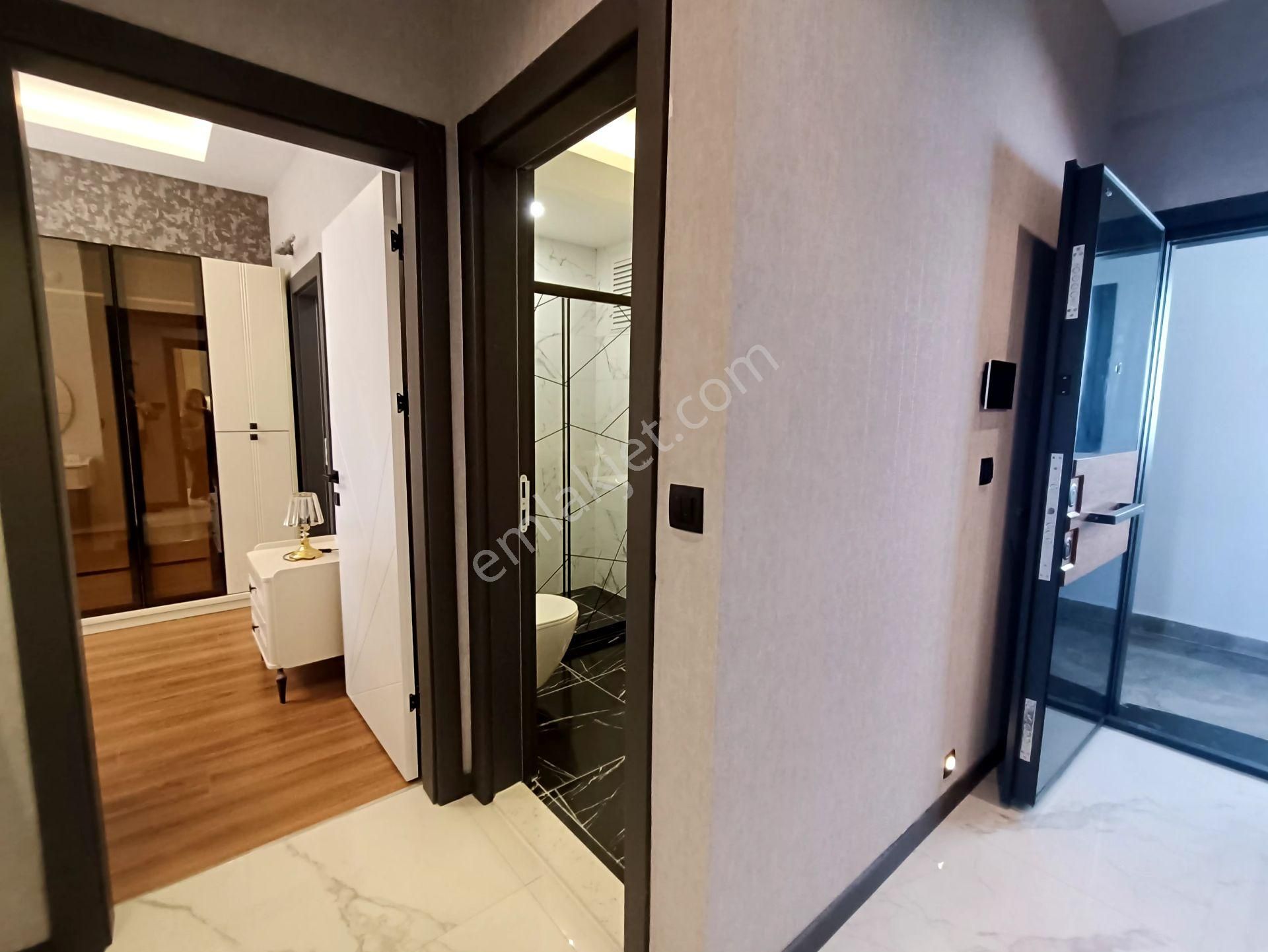 Kuşadası’nda Havuzlu Sitede 2+1 Daire… - Görsel 14