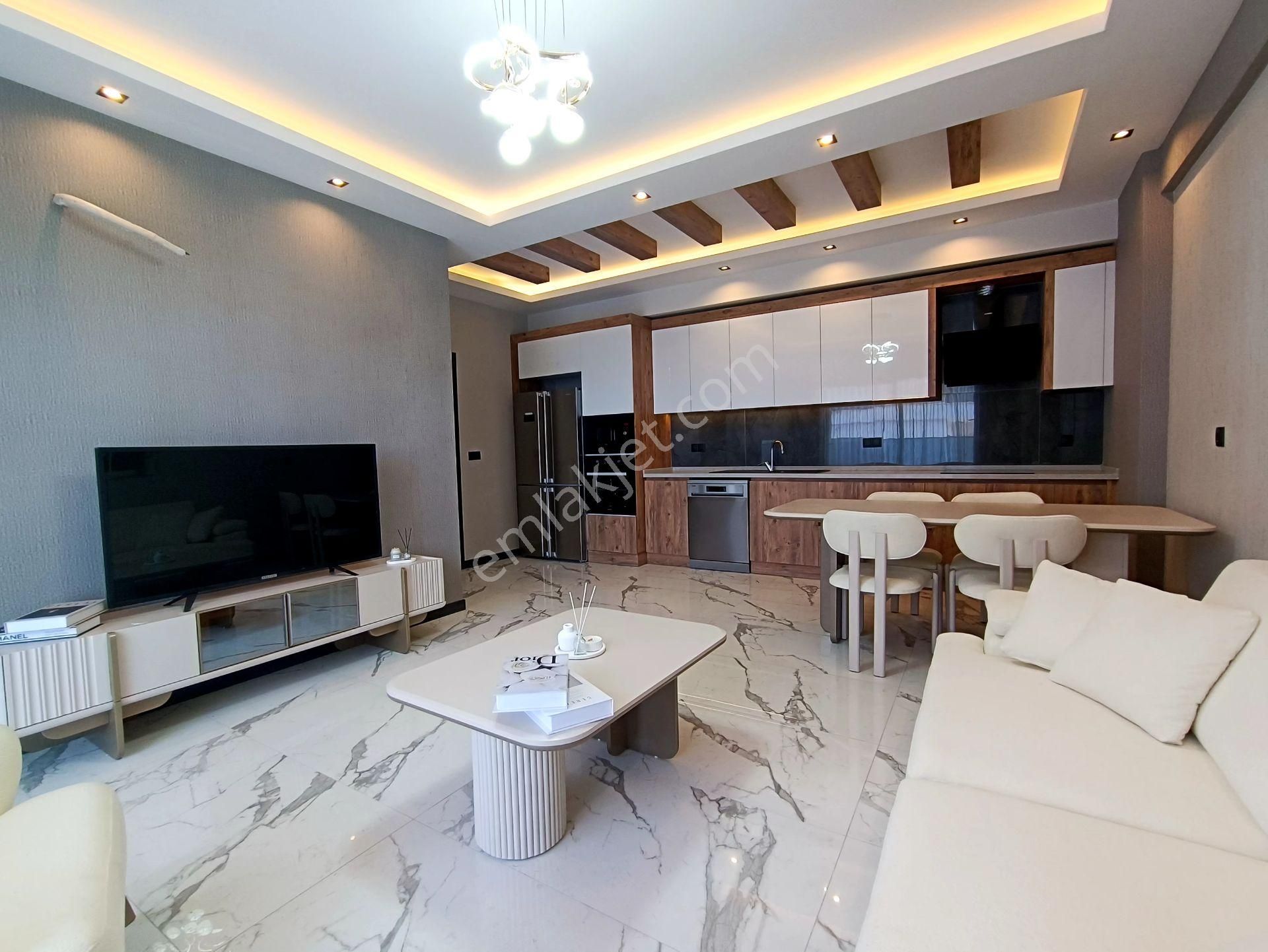 Kuşadası’nda Özel Havuzlu, Kapalı Otoparklı Sitede 3+1 Daire… - Görsel 3