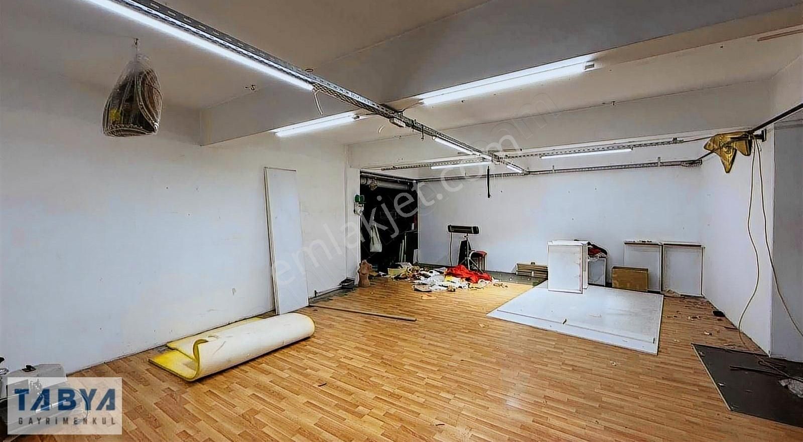 Sanayi Mah. Metro İstasyonu Karşısı 1.000 M2 İmalathane - Görsel 10