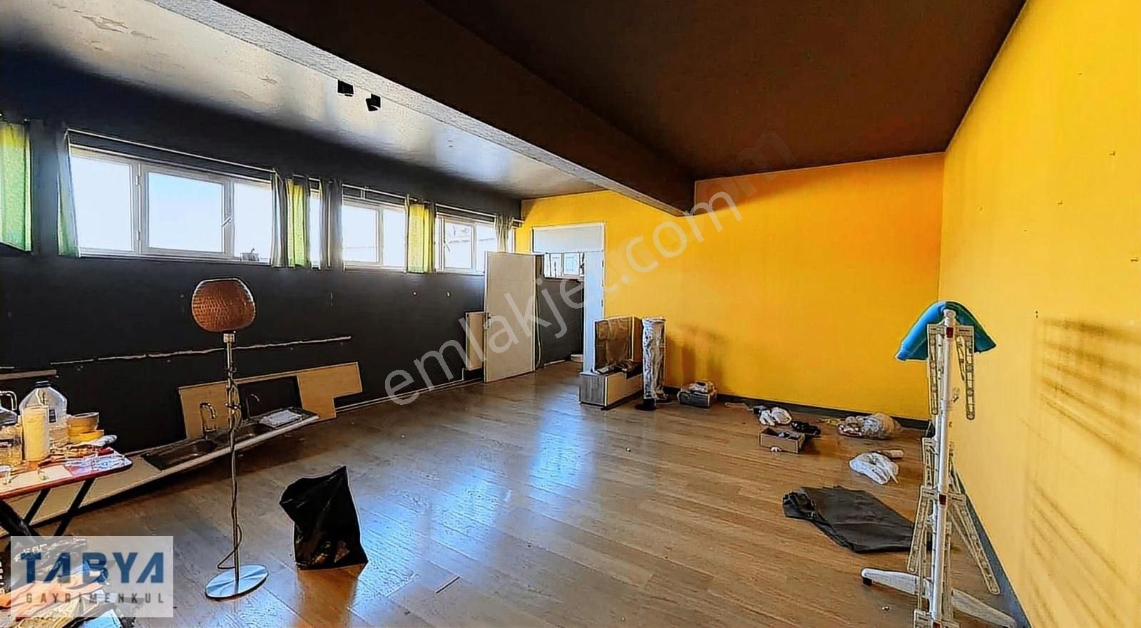 Sanayi Mah. Metro İstasyonu Karşısı 1.000 M2 İmalathane - Görsel 8