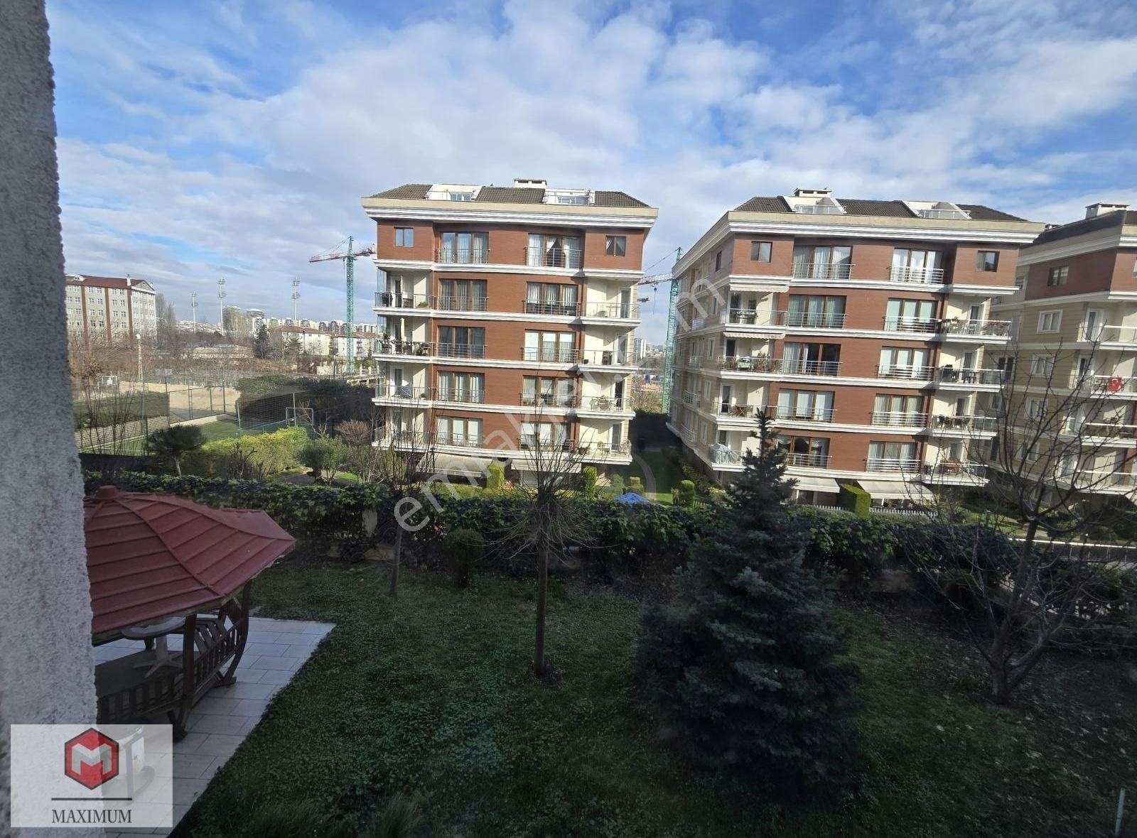 Bakırköy Kartaltepe Satılık Daire Kartaltepe Merkez' De Site İçi Yeni Binada 2+1 75 M2 Net Satılık