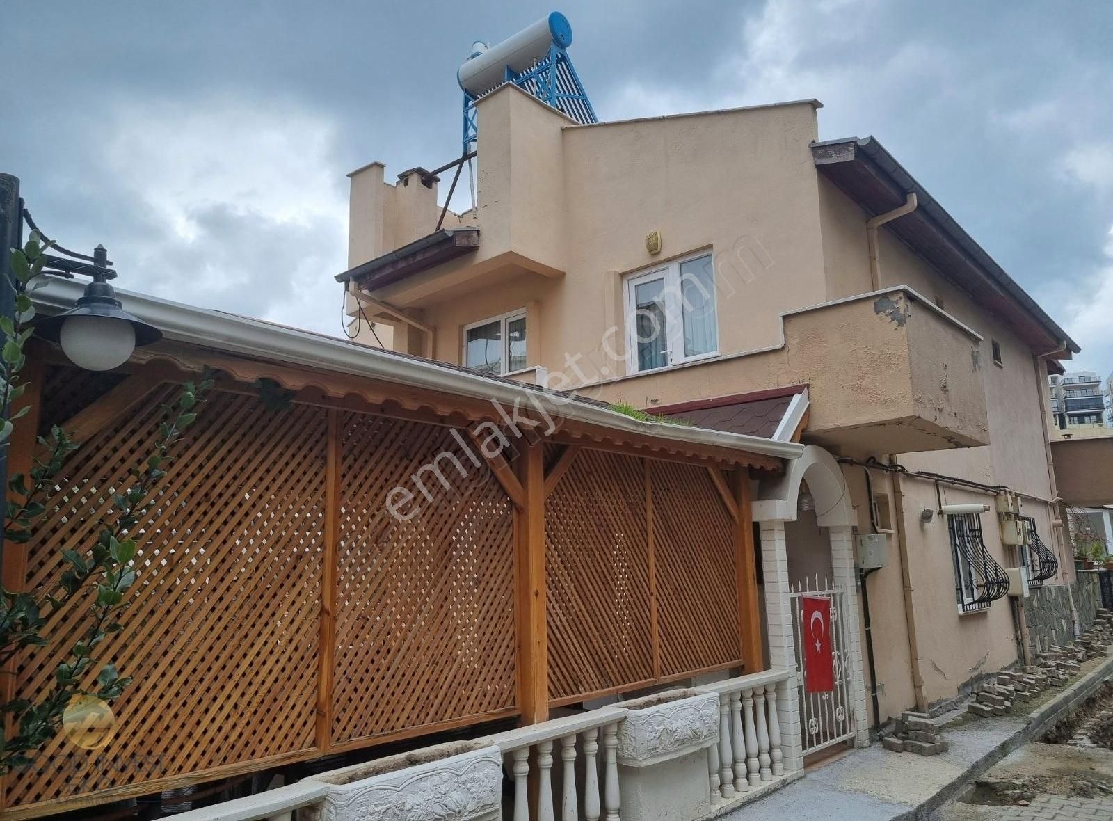 Mudanya Halitpaşa Satılık Villa Mudanya Halitpaşa Satılık Site İçi Villa