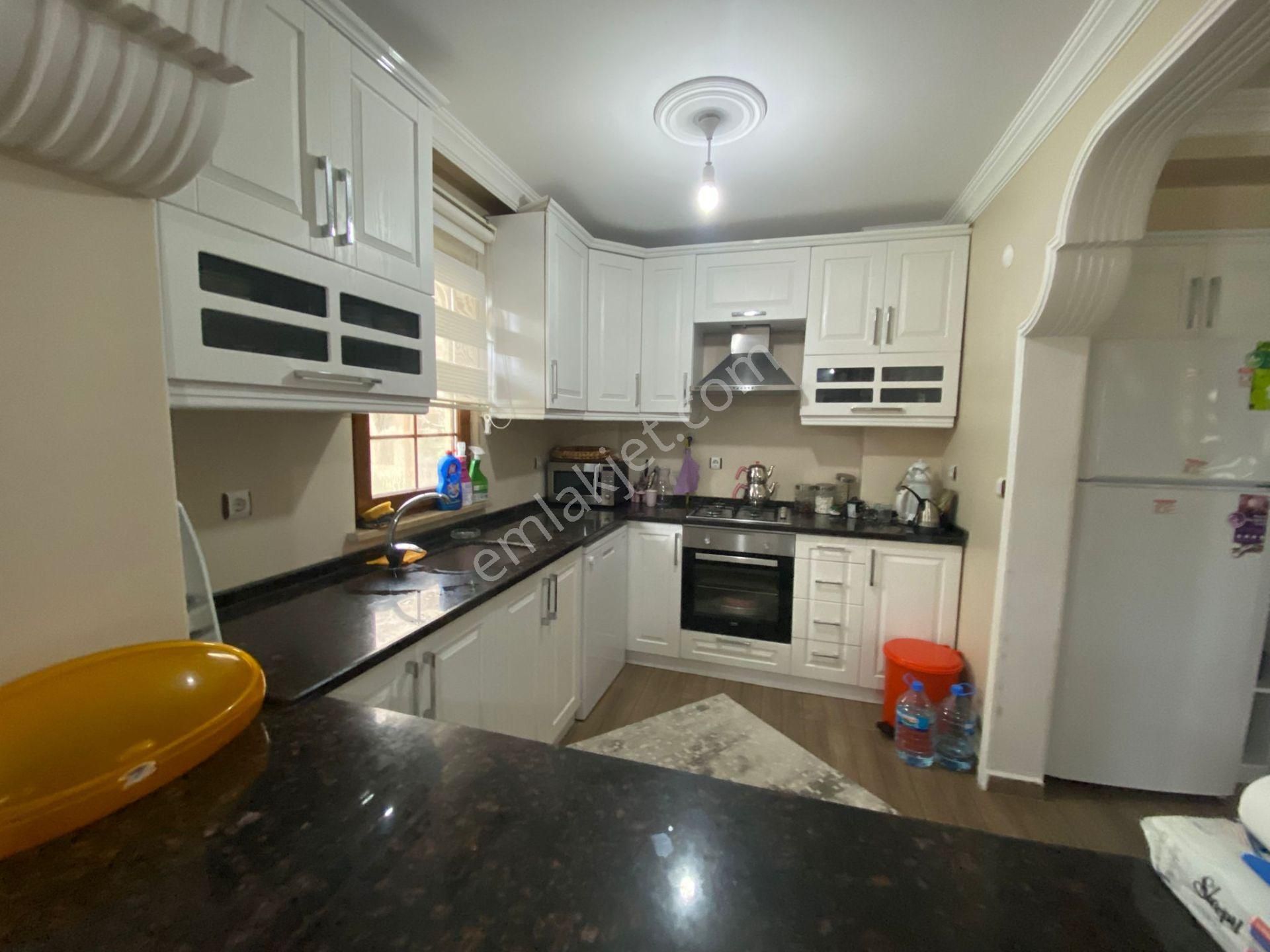 Ata Gayrimenkul'den Cihan 3 Sitesinde Denize Nazır Villa - Görsel 7