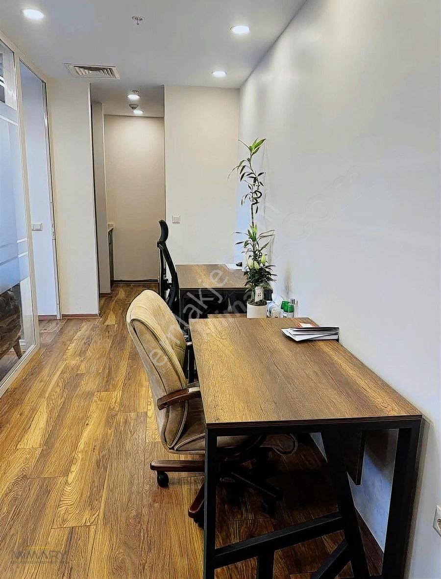 Skyland İstanbul 84 M2 Dekorlu Satılık Ofis - Görsel 12