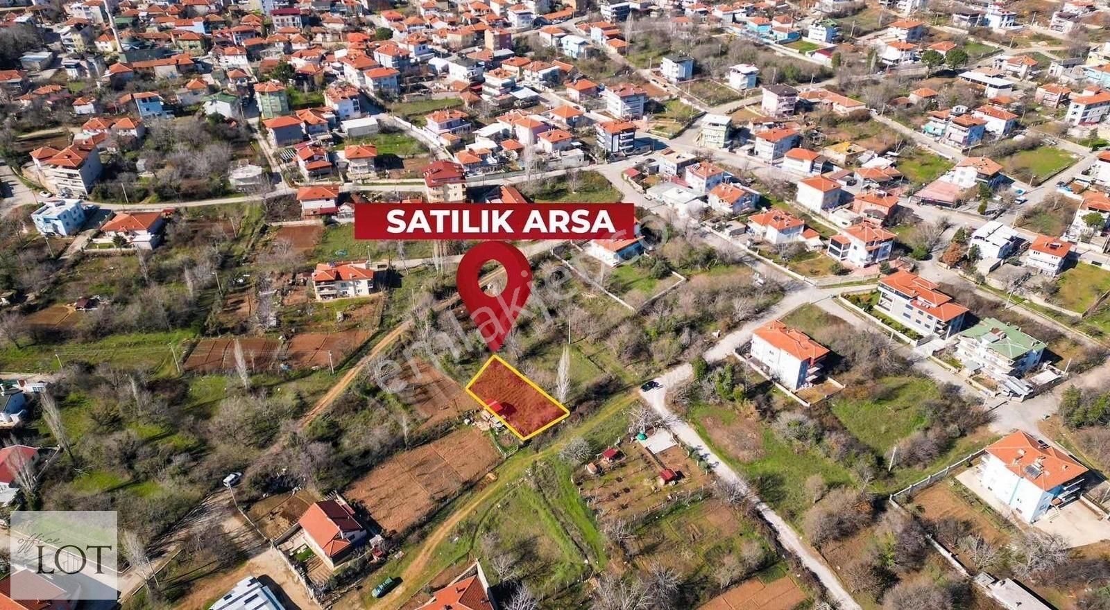 Merkezefendi Başkarcı Satılık Konut İmarlı Başkarcı'da Park Cepheli Villalık Arsa