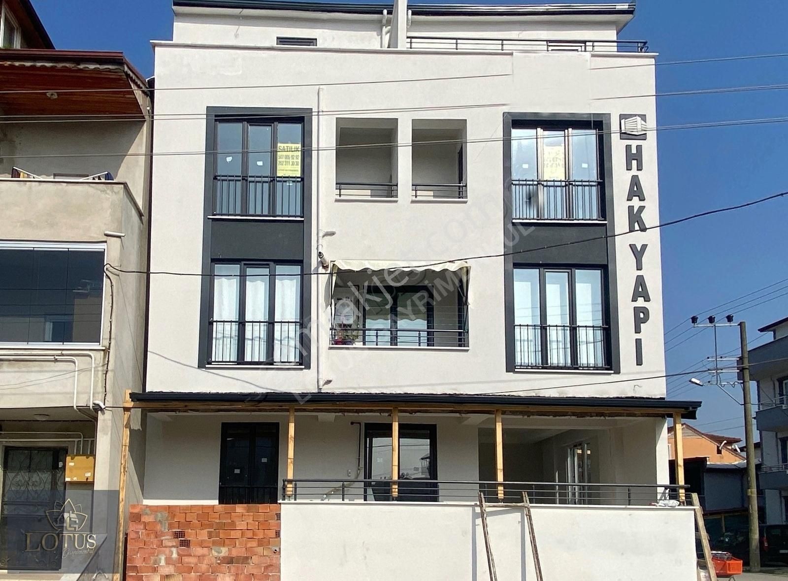 Kartepe Emekevler Satılık Daire Kartepe Emekevler Mh. 3+1 Müstakil Girişli 140m2 Satılık Daire