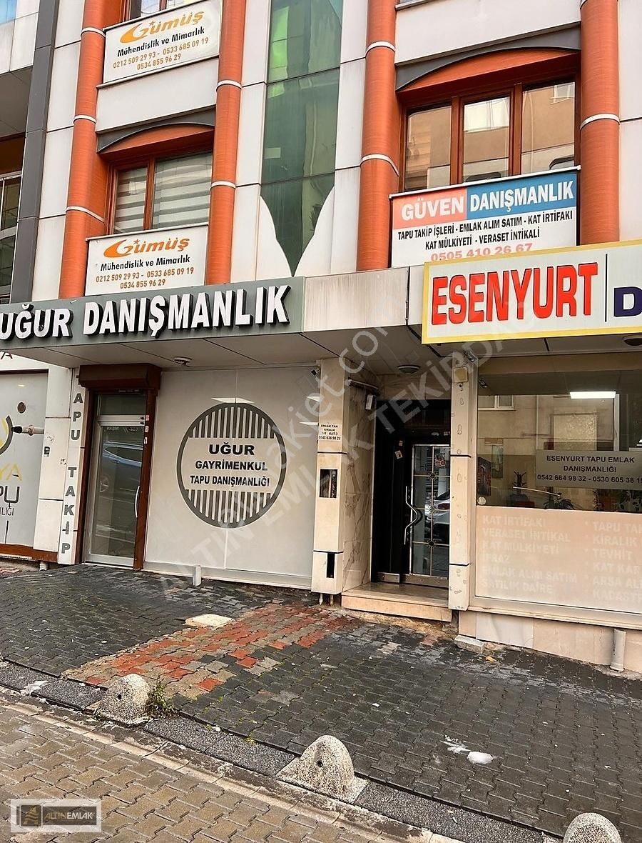 Esenyurt Zafer Satılık Ofis Esenyurt Belediyesi'ne 100 Metre Mesafede Satılık 1+1 Ofis/daire