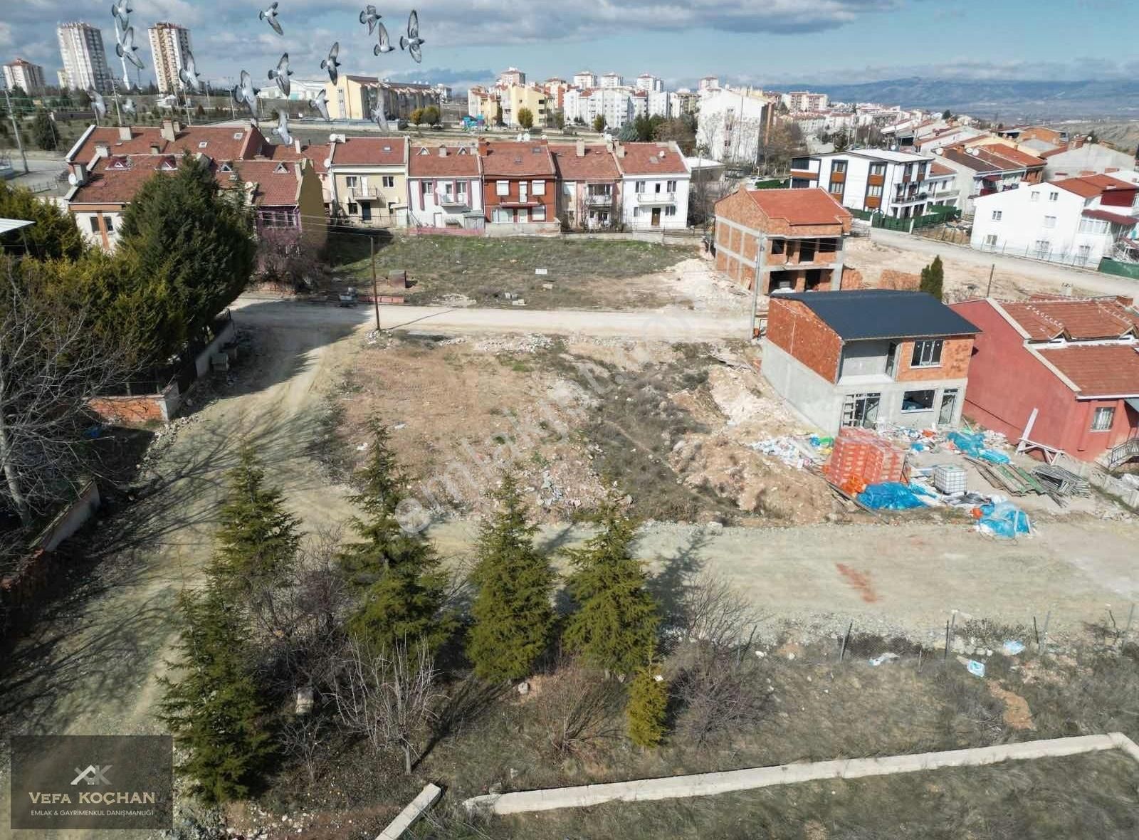 Odunpazarı Sultandere 75. Yıl Satılık Villa İmarlı V.koçhan'dan Sultandere Villa Bölgesinde Satılık Arsa