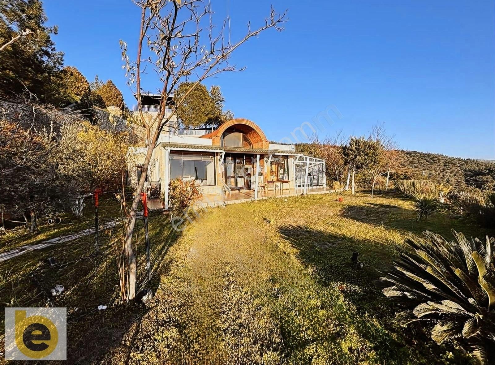 Bodrum Yeniköy Satılık Villa Bodrum Merkez'de Enfes Manzaralı, Tek Katlı, Geniş Bahçeli Villa