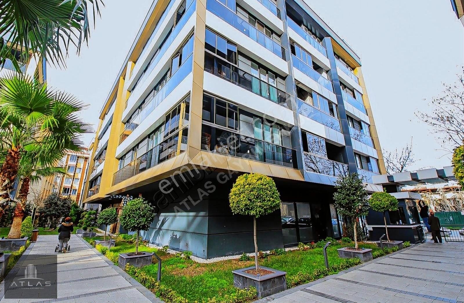 Bakırköy Kartaltepe Kiralık Daire Atlas'tan, Bakırköy City 2'de, Kiralık 2+1, 130m2, 4.kat