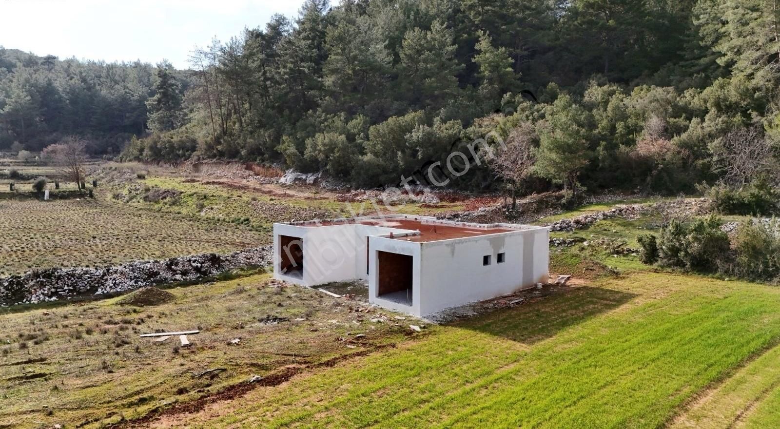 Fethiye İncirköy Satılık Tarla Üzümlü Ye Komşu İncirköy De Satılık Arazi.