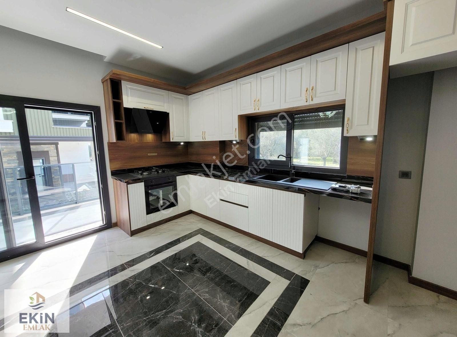 Güre'de 3+1 Lüks Villa; Eşsiz Manzara Ve Doğa - Görsel 32