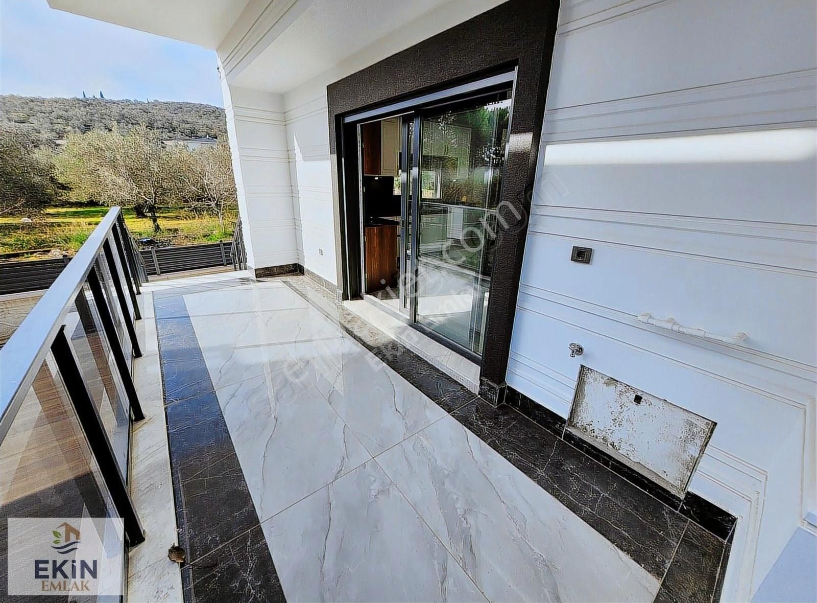 Güre'de 3+1 Lüks Villa; Eşsiz Manzara Ve Doğa - Görsel 17